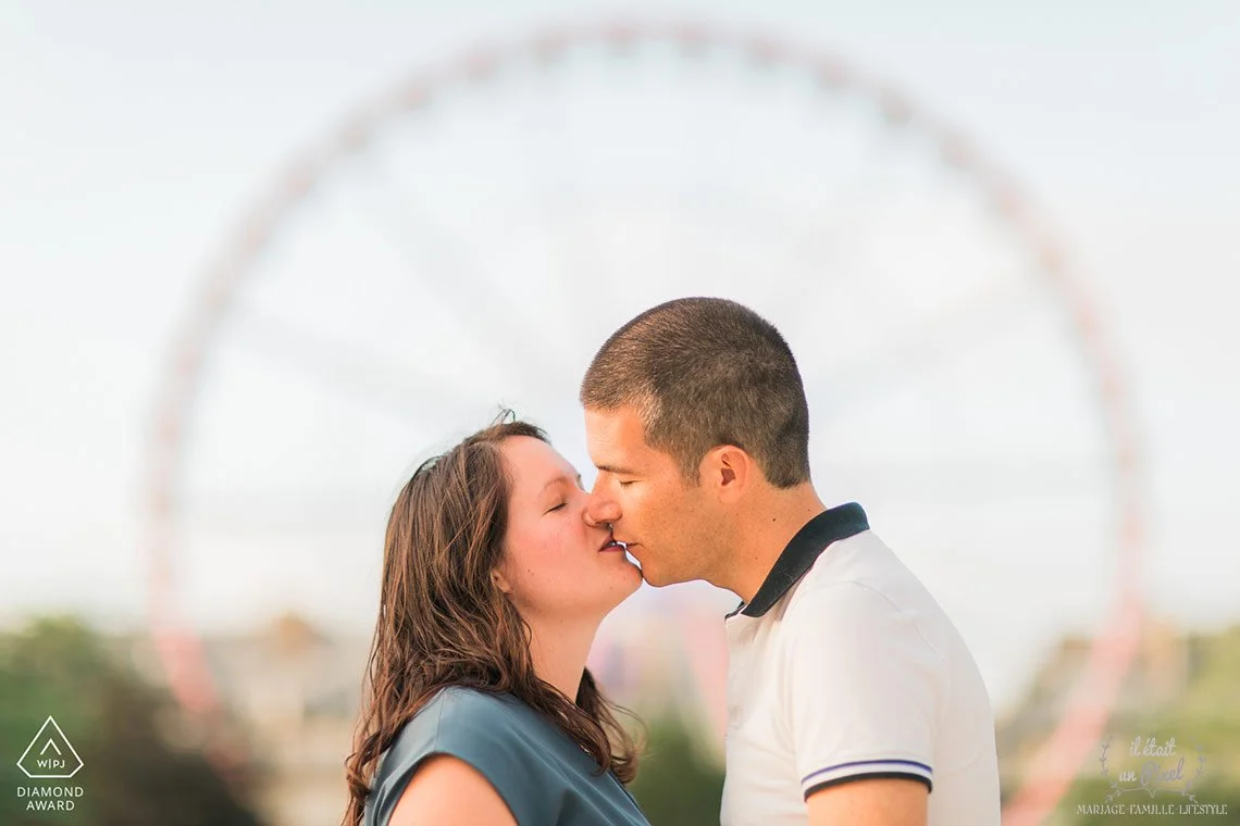 iletaitunpixel-jeremie-sangare-fine-art-destination-wedding-elopement-photographer-paris-couple-engagement-photoshoot-louvre-sunset-carmial_120-1140px.jpg
