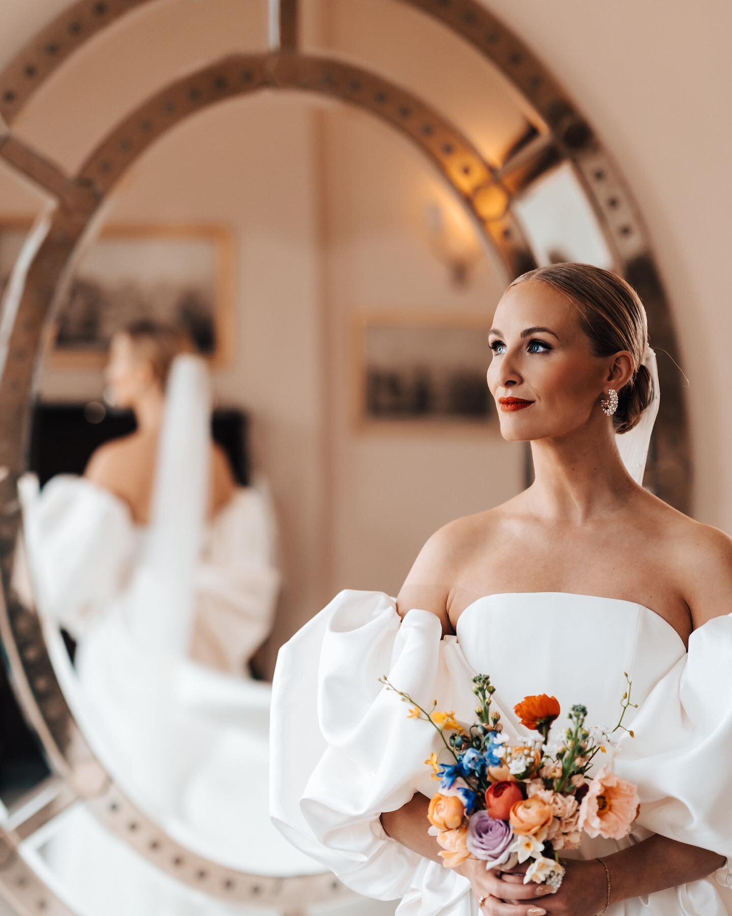 This is Tegan and her husband is Tom. This wedding was fun, fun, fun. Crowns for the guests to wear, top trump favours and shark place holders. 

For the flowers, we used mainly spring flowers in pastels mixed with saturated colour pops and lots of p