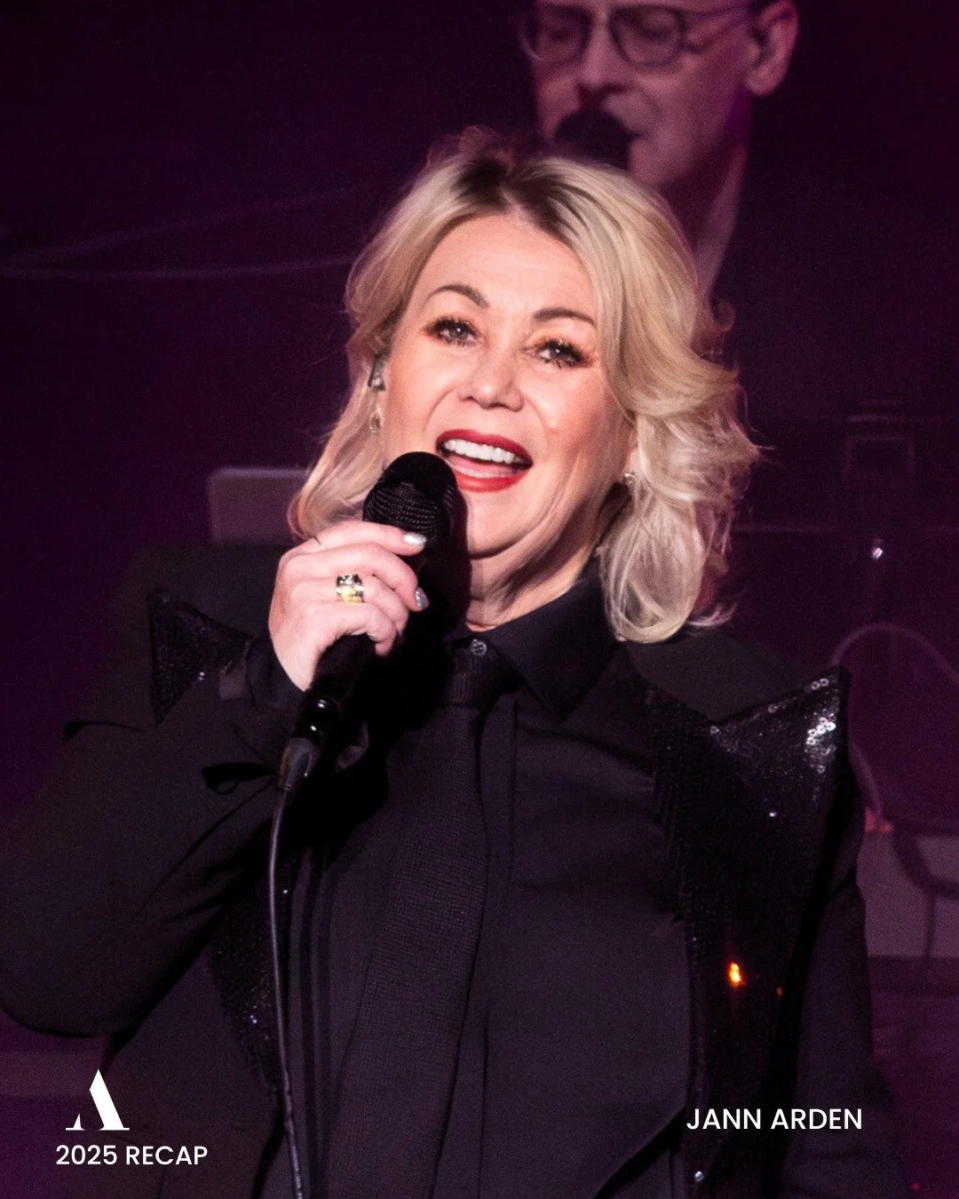 What a night!
Jann Arden filled the room with laughter, honesty, and songs that felt like old friends. A truly unforgettable evening. Thank you for an incredible night of connection and song!

#flatoacademytheatre #jannarden #music #christmas #kawart