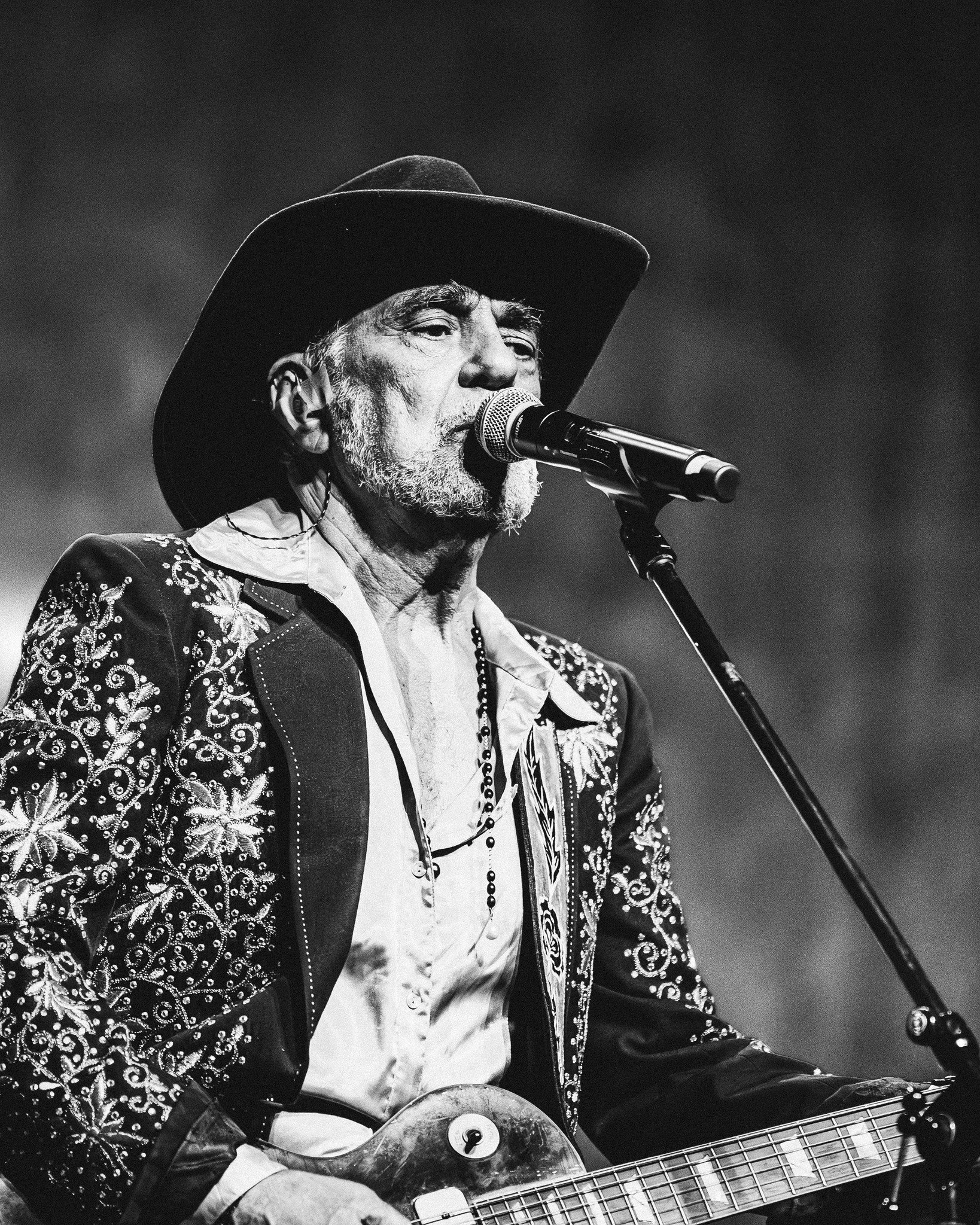 DID YOU KNOW? 👀

Daniel Lanois isn't just an acclaimed solo artist&mdash;he's a Grammy Award-winning producer whose work has helped shape some of the most iconic albums in modern music.

🎵 U2
🎵 Bob Dylan
🎵 Peter Gabriel
🎵 Neil Young
🎵 Willie Ne