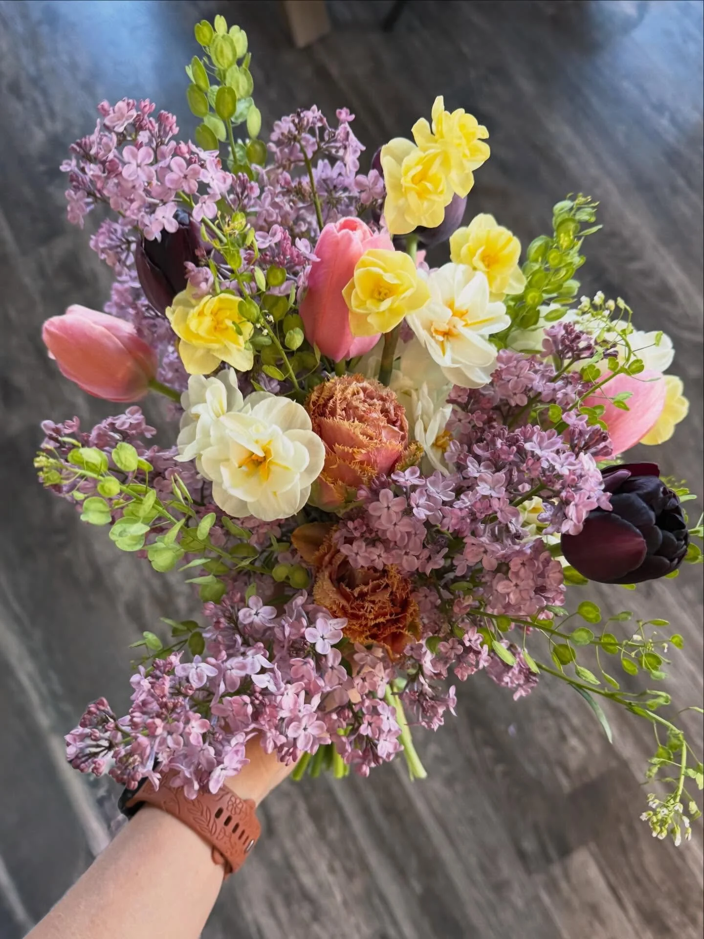 Bits from the week: Lilacs &amp; spring blooms, flower row prep &amp; digging grass, mulch, moths &amp; Lunaria, black pansies, and bronze fennel with La Belle Epoch tulips. 🖤