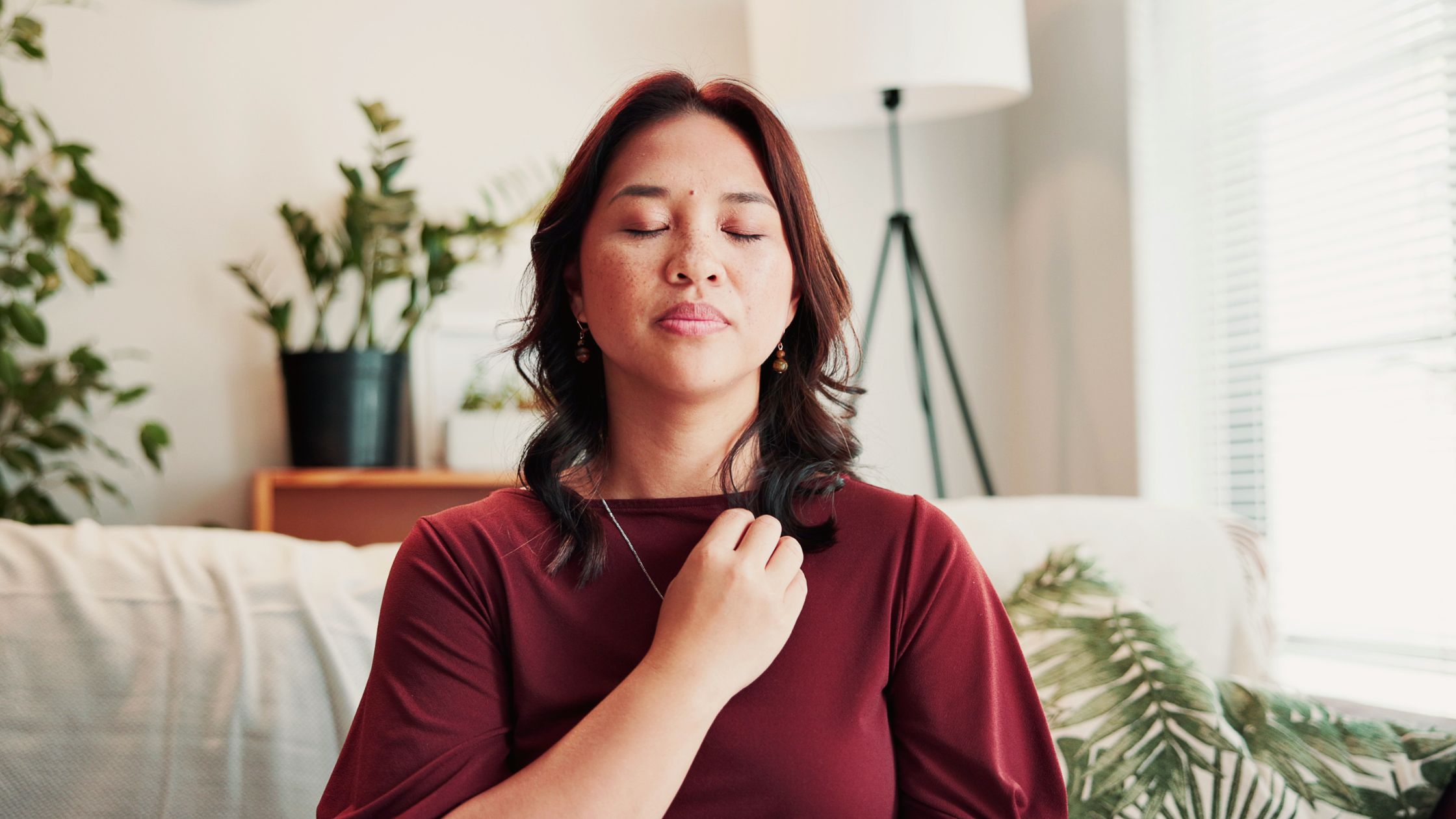 What Is Somatic Therapy? A Chicago Therapist's Guide