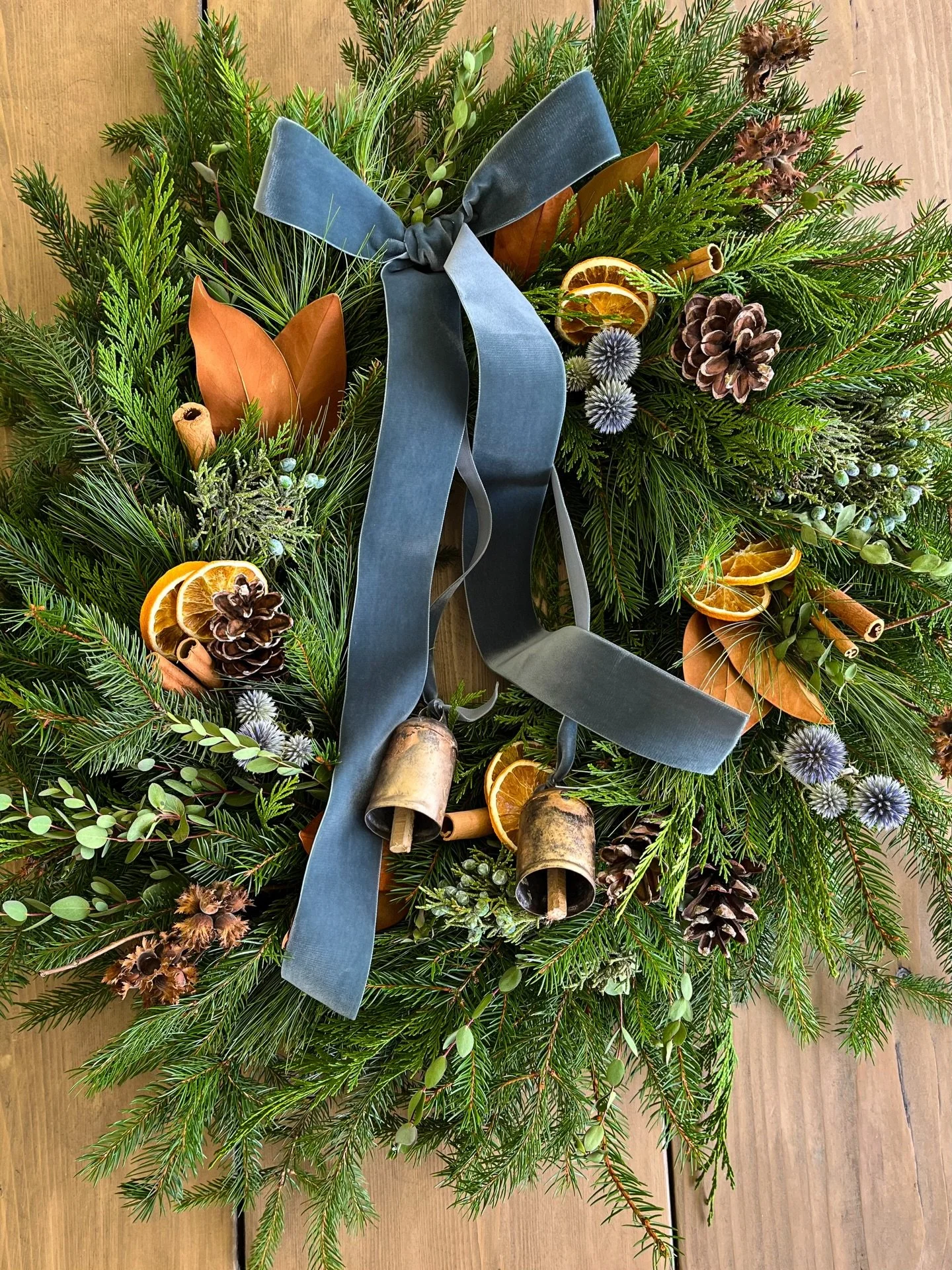 Are you ready to deck the halls this season? 

Wreaths are the one of my favorite ways to get into the holiday spirit!  In the past few weeks, I&rsquo;ve discovered just how much I enjoy the process of transforming all these different natural element