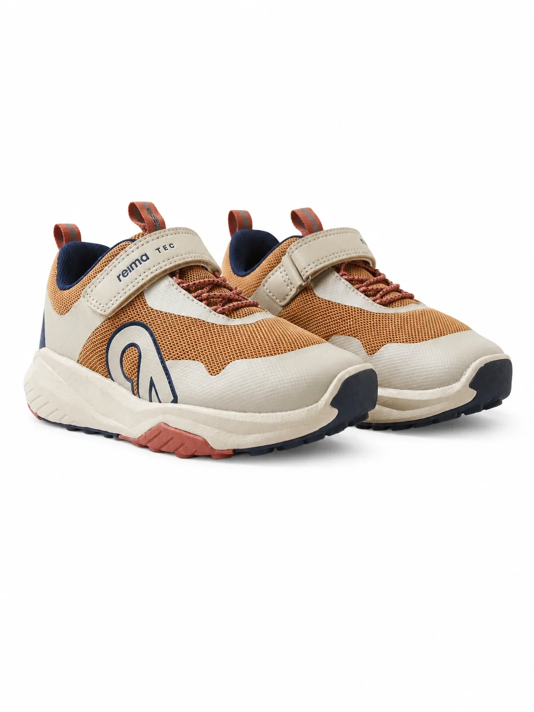 Reima Kids' Reimatec Sneakers Enkkari in peanut brown feature a waterproof membrane and hook-and-loop fasteners