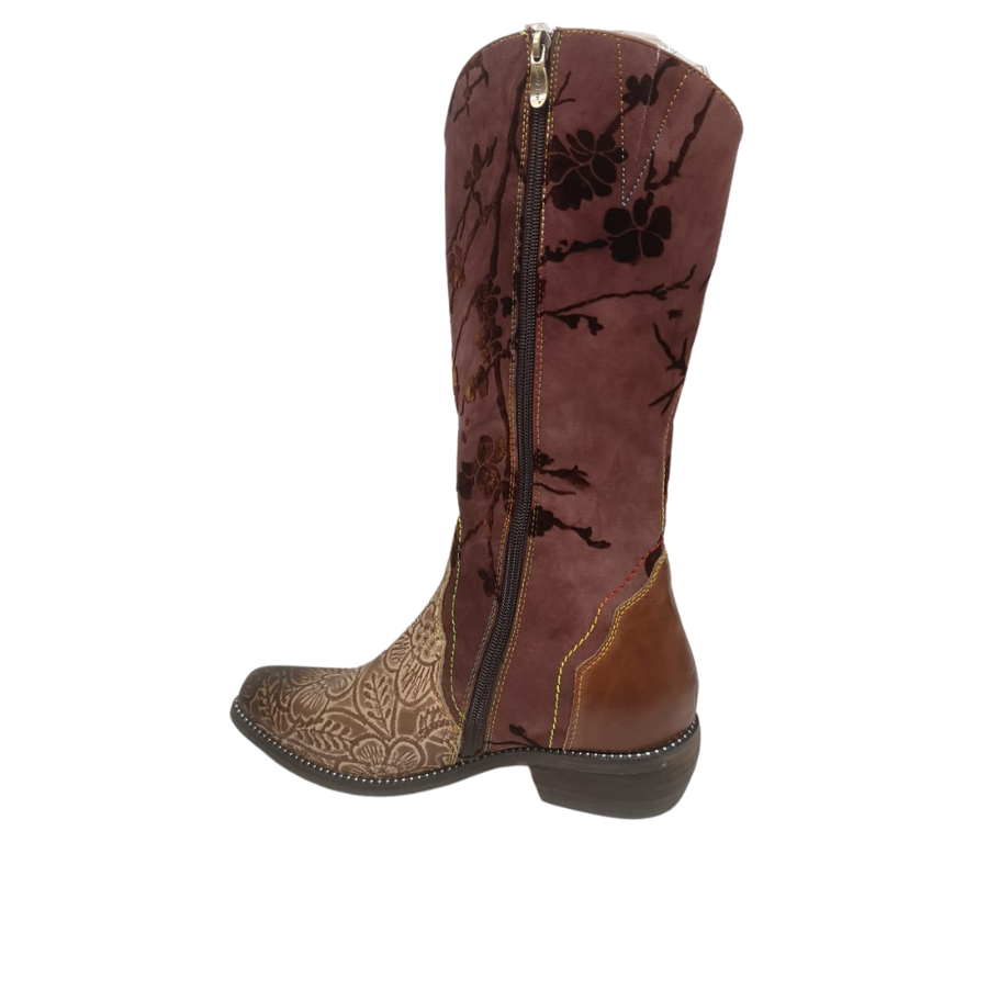 L'artiste laretilyn brown 3.png