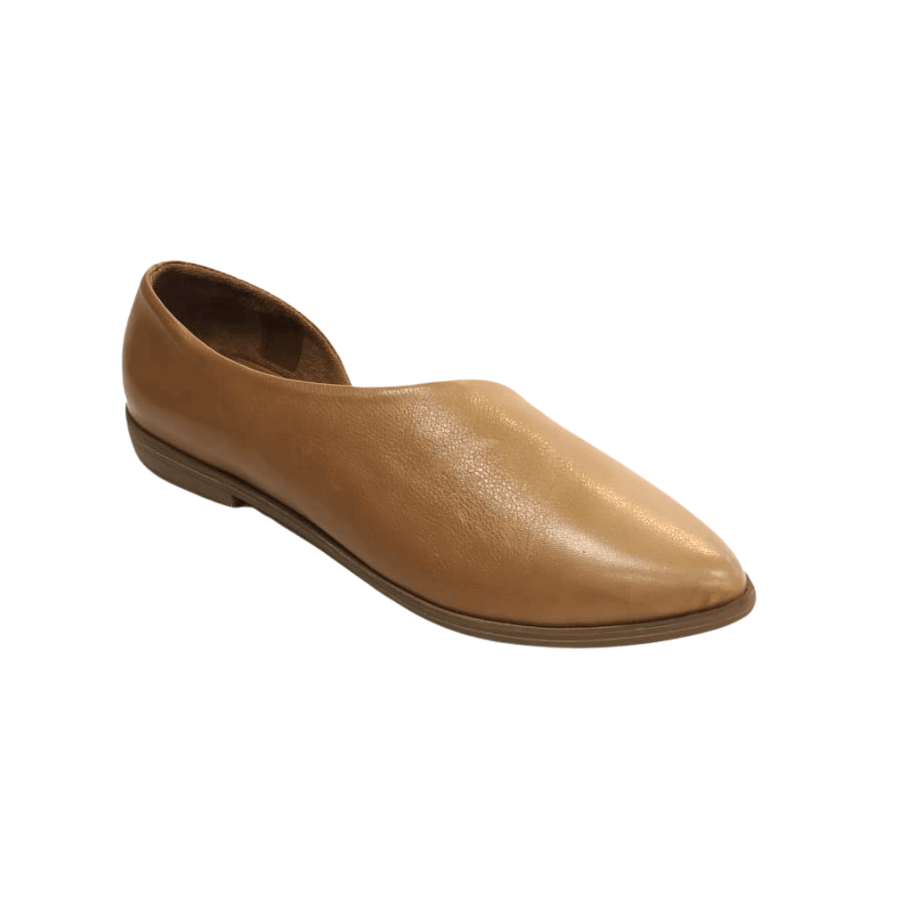 bueno brandi women flats brown leather.png