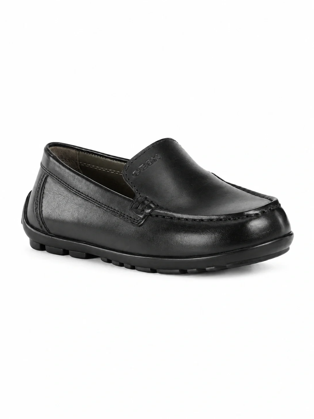 Geox New Fast boy's black leather loafers with a breathable slip-on design