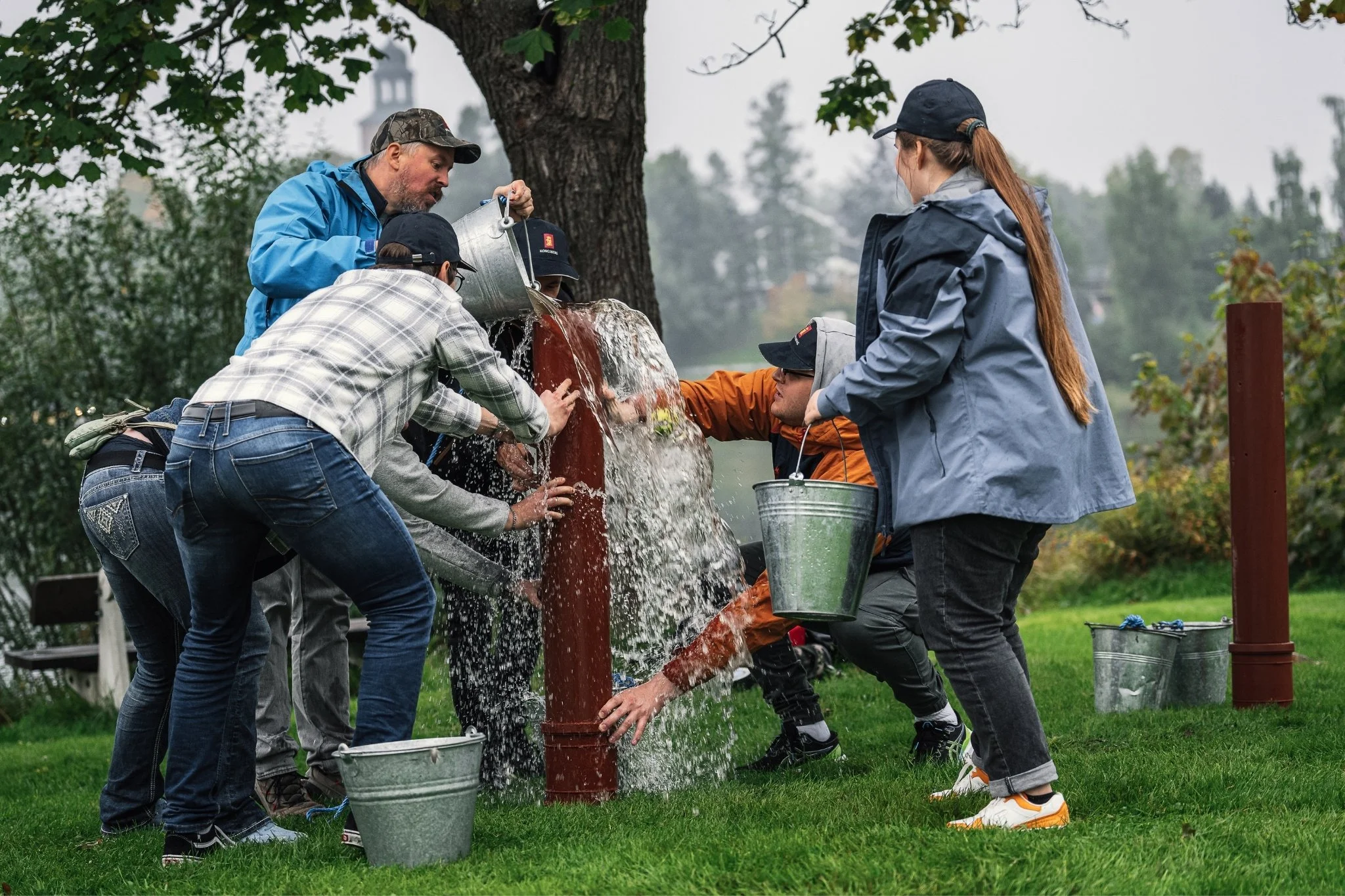 Jubelbilde, teambuilding Brave active LITEN.jpg