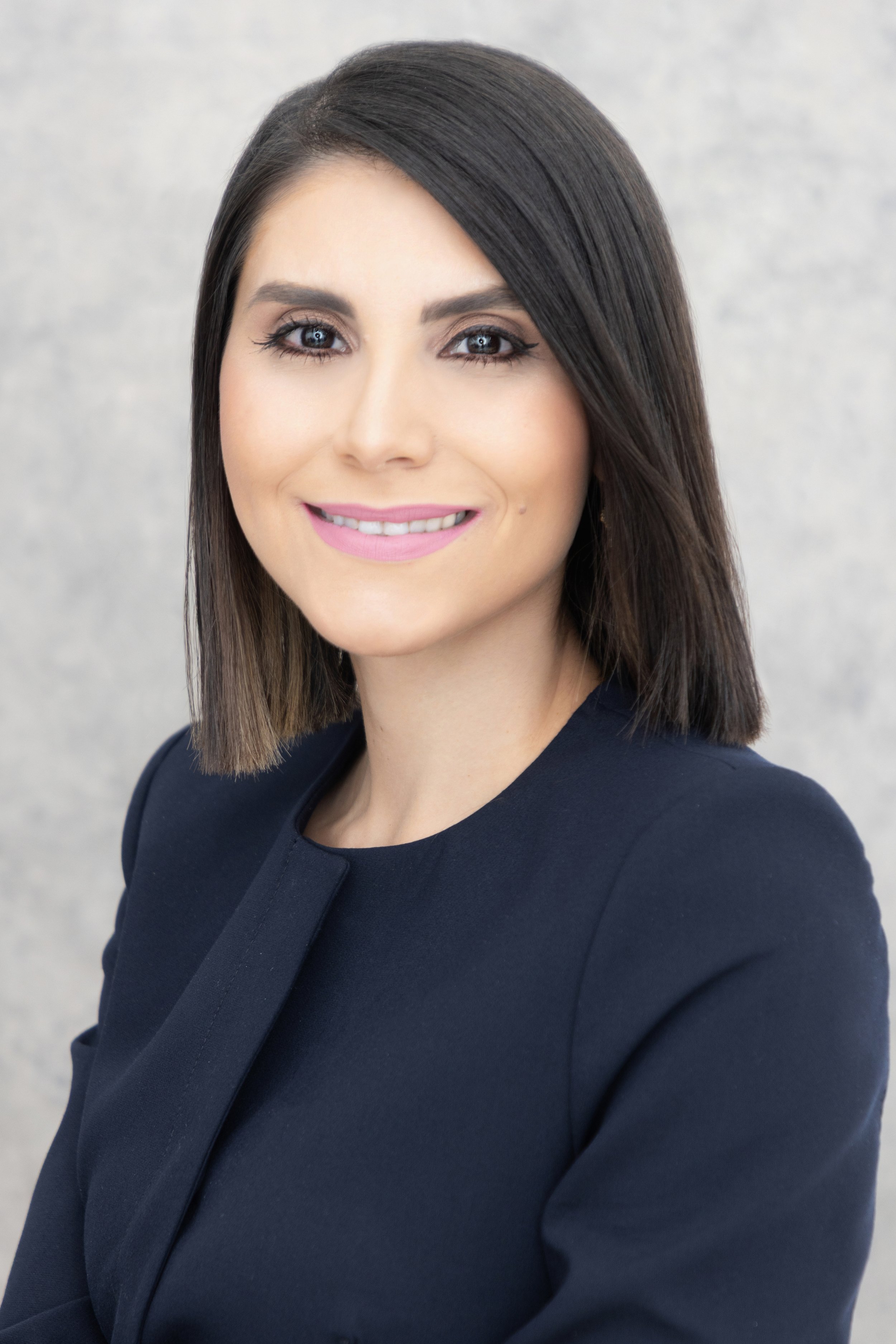 corporateheadshot-3755.jpg