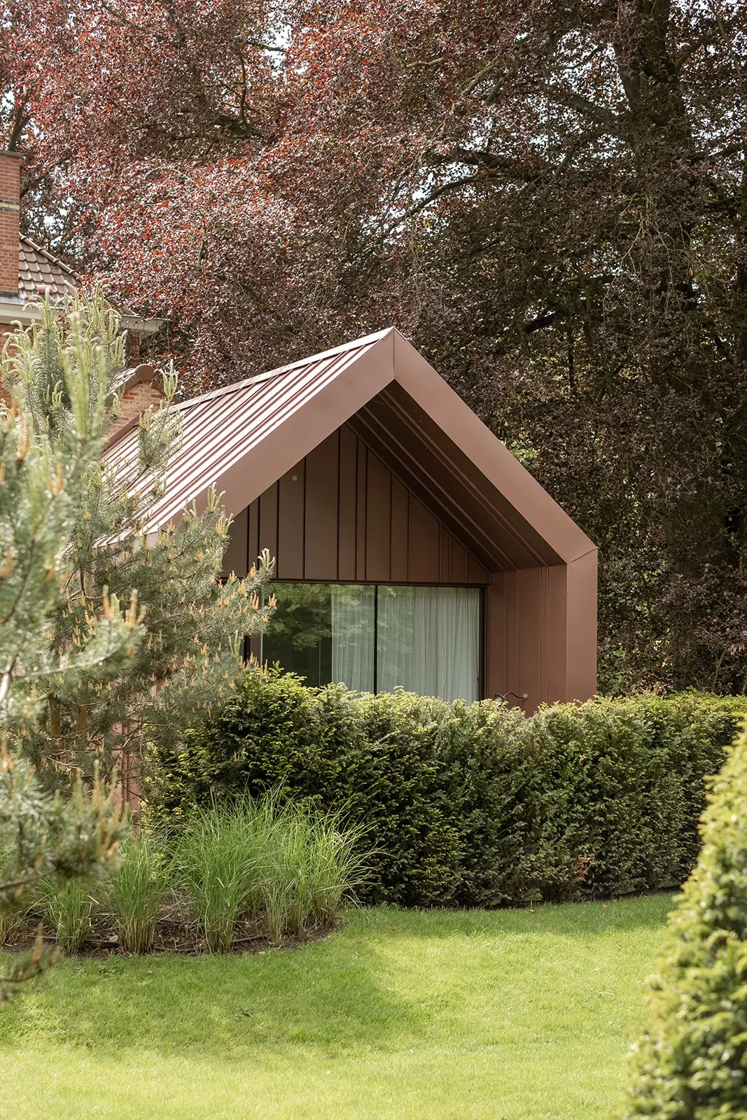 zinken-kopgevel-hedendaagse-uitbreiding-maison-colette-westerlo-ferm-architectuur-20.jpg