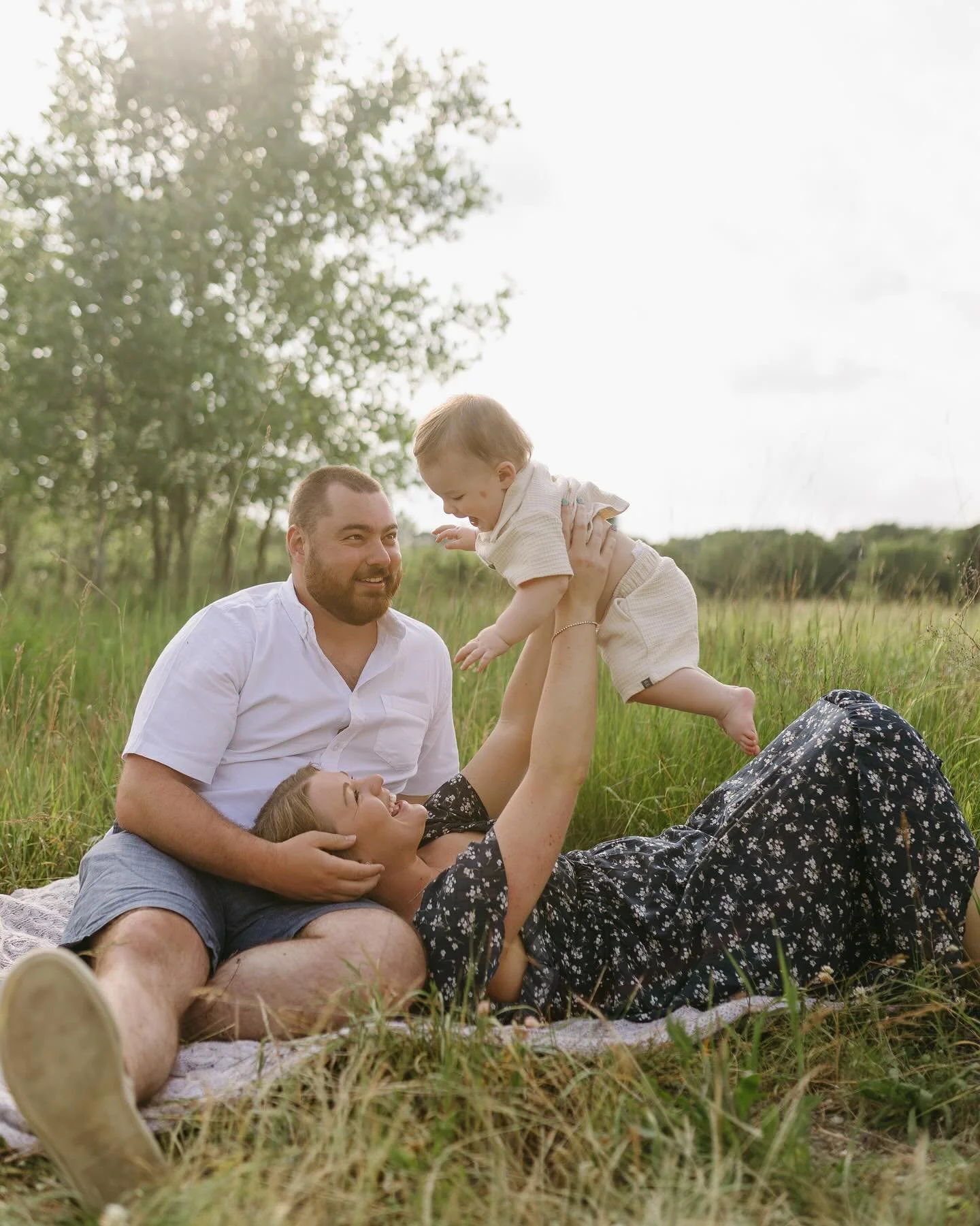 More summer family sessions pleaseeee.☀️