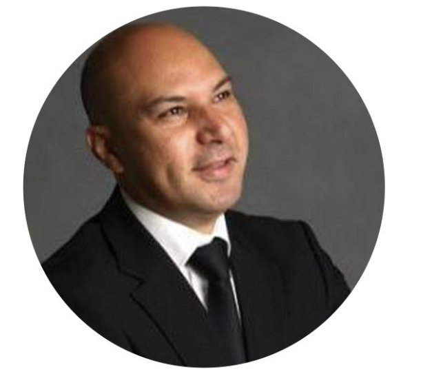 Premium booking Yanis copy.png