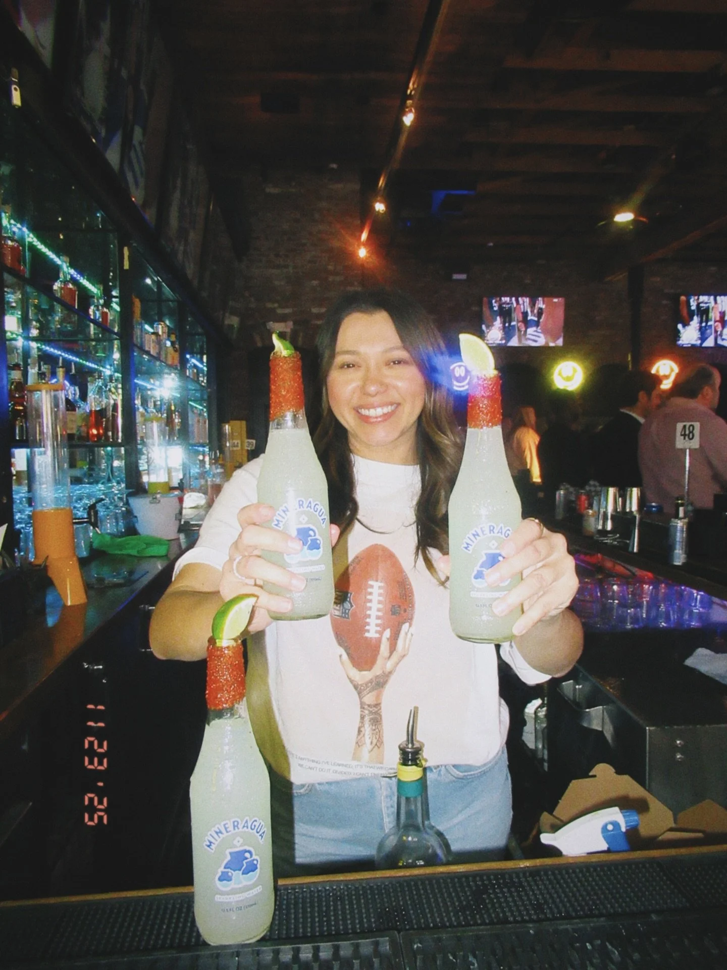 It&rsquo;s a great day for a game day! 🏈 We&rsquo;ll be serving up food and drink specials + raffling off a @drinksuncruiser merch and Happy Does Gift Card!! 

Games on Sound
10am: @colts vs. @chiefs 
1:25pm: @philadelphiaeagles vs. @dallascowboys 
