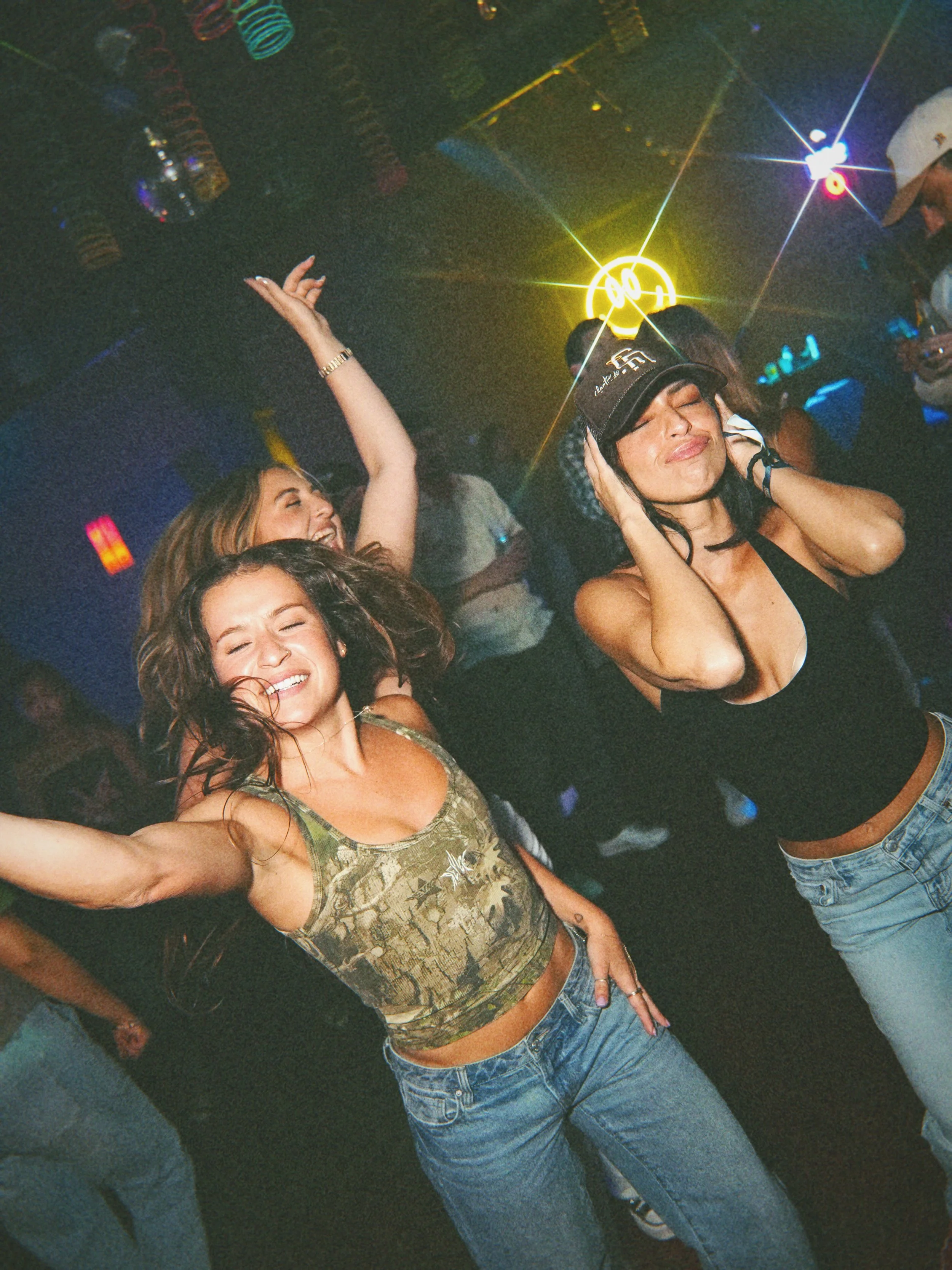 Pregame &amp; close it down at Happy! 🙂🪩 Start off with game day specials then party hit up CLUB HAPPY with @macaysa at 9pm. NO cover!