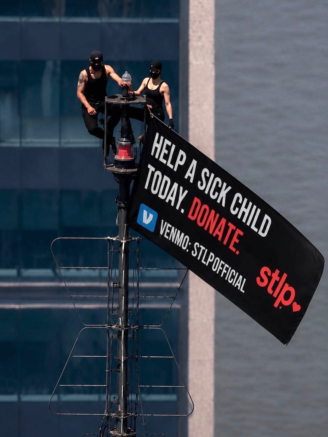 Incredible views from the top of the Empire State Building today!

Help our mission in providing direct support to children facing serious illnesses and their families during some of their toughest moments. Your donation helps ease financial burdens 