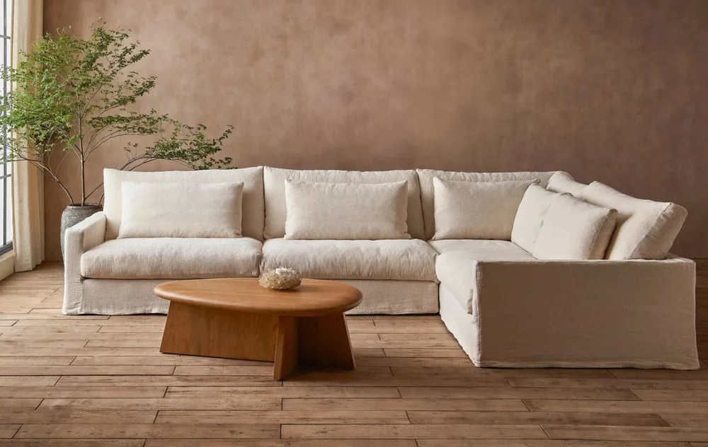 Six Penny sectionnal - slipcover.JPG