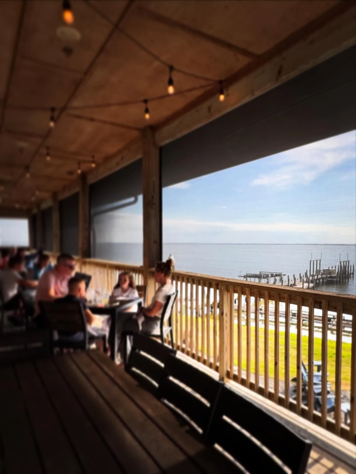 Nothing beats a beautiful spring day on the deck. Come enjoy lunch or dinner with us Monday through Saturday and soak in the view!
&bull;
#springontheobx #dinnerwithaview #lunchwithaview #obxsunset #obxvillage