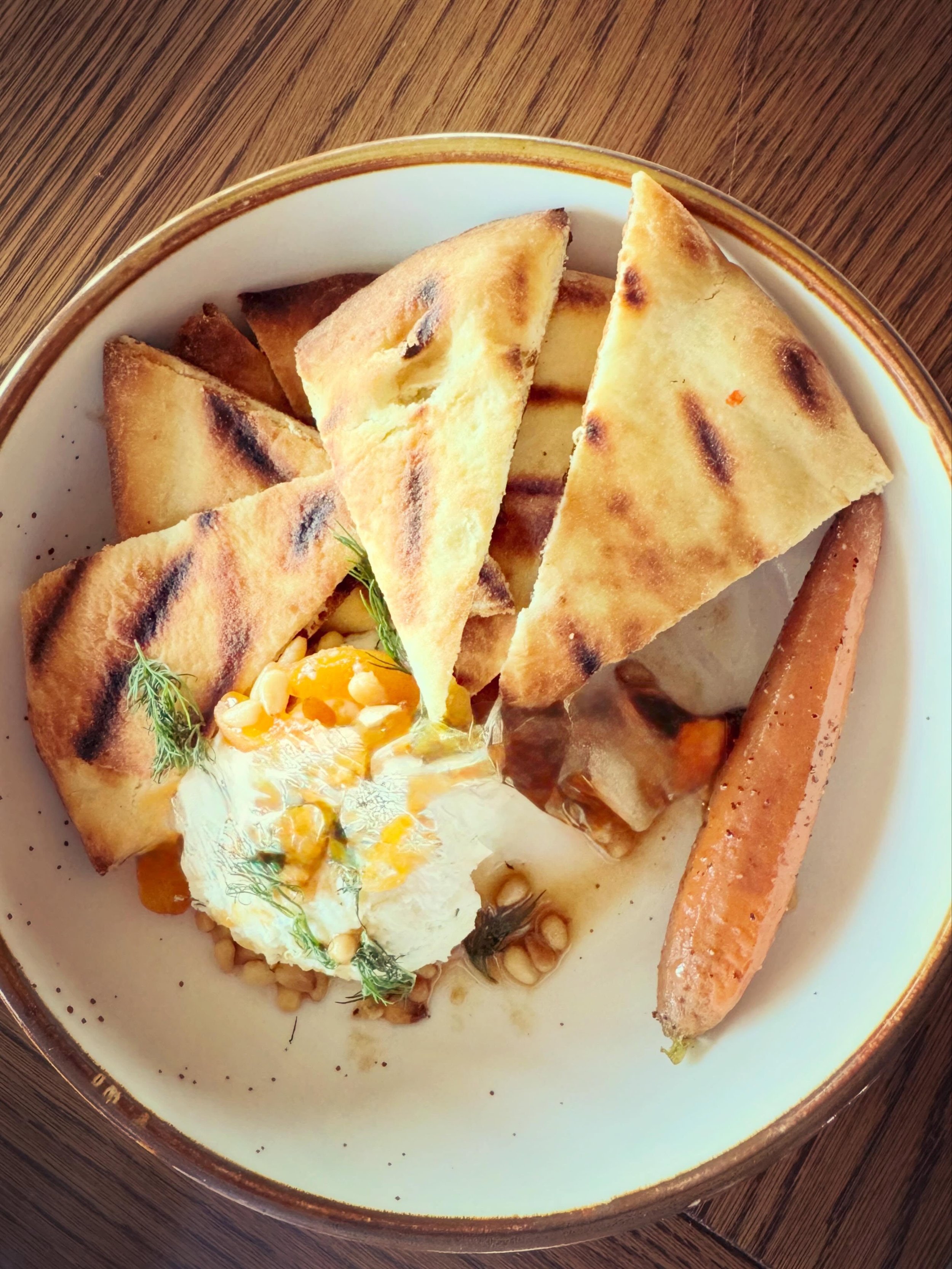 New Spring Appetizers Have Arrived 🌿

&bull;  Creamy house-made cheese p&acirc;t&eacute;
&bull;  Smoked Joyce Farms chicken croquettes
&bull;  Crispy calamari with bright herb salsa verde
&bull;  Rogue River Smokey blue with sweet caramelized grapes