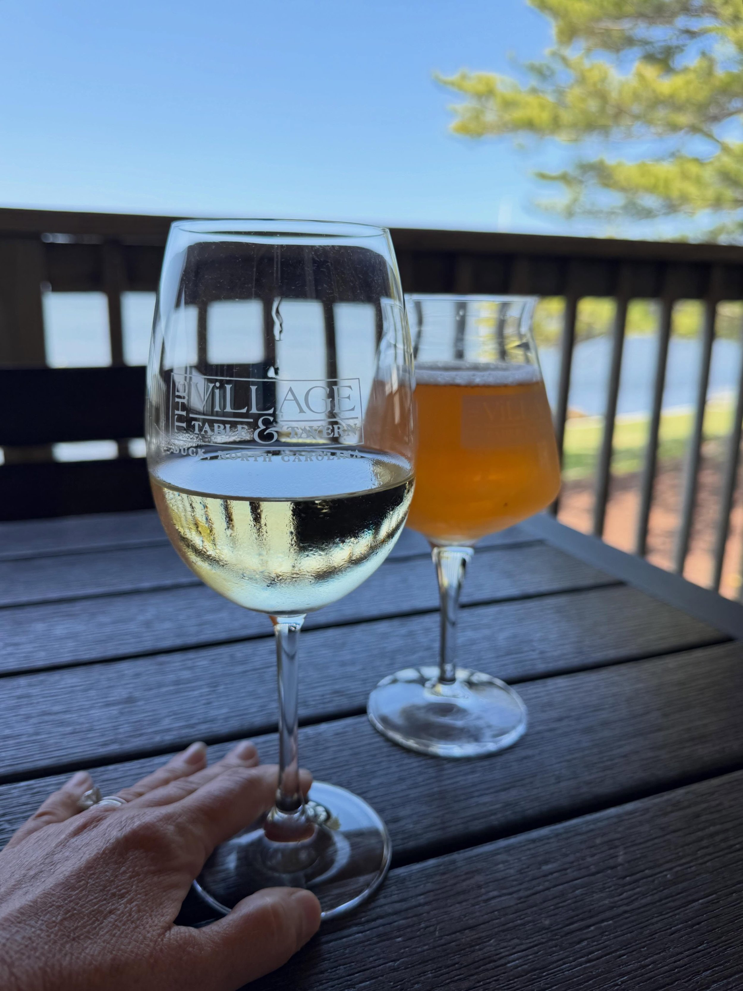 Happy Sunday Funday! Now open for lunch, dinner, and drinks Sunday through Friday. Cheers! 
&bull;
#sundayfunday #waterfrontdining #drinkswithaview #obxvillage #ducknc