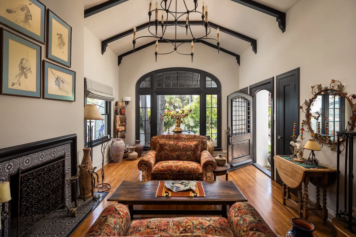 1613 Main St - MLS-9.jpg