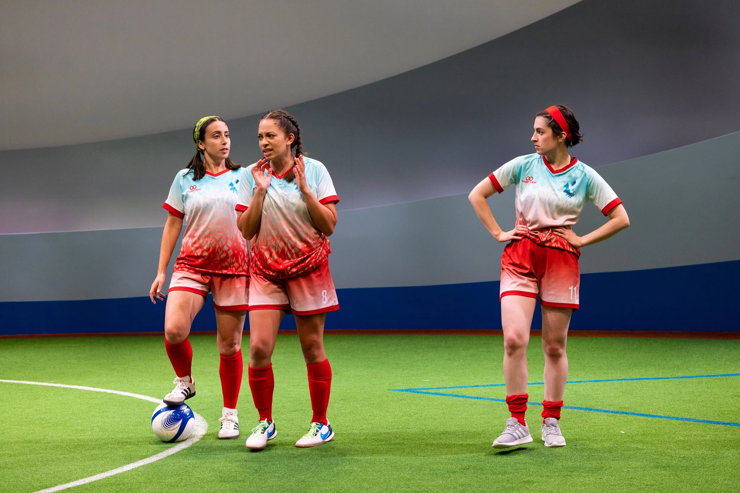 Maria Habeeb - actor - singer - dancer - New York City Based - broadway actress - muscial theatre - actor singer dancer