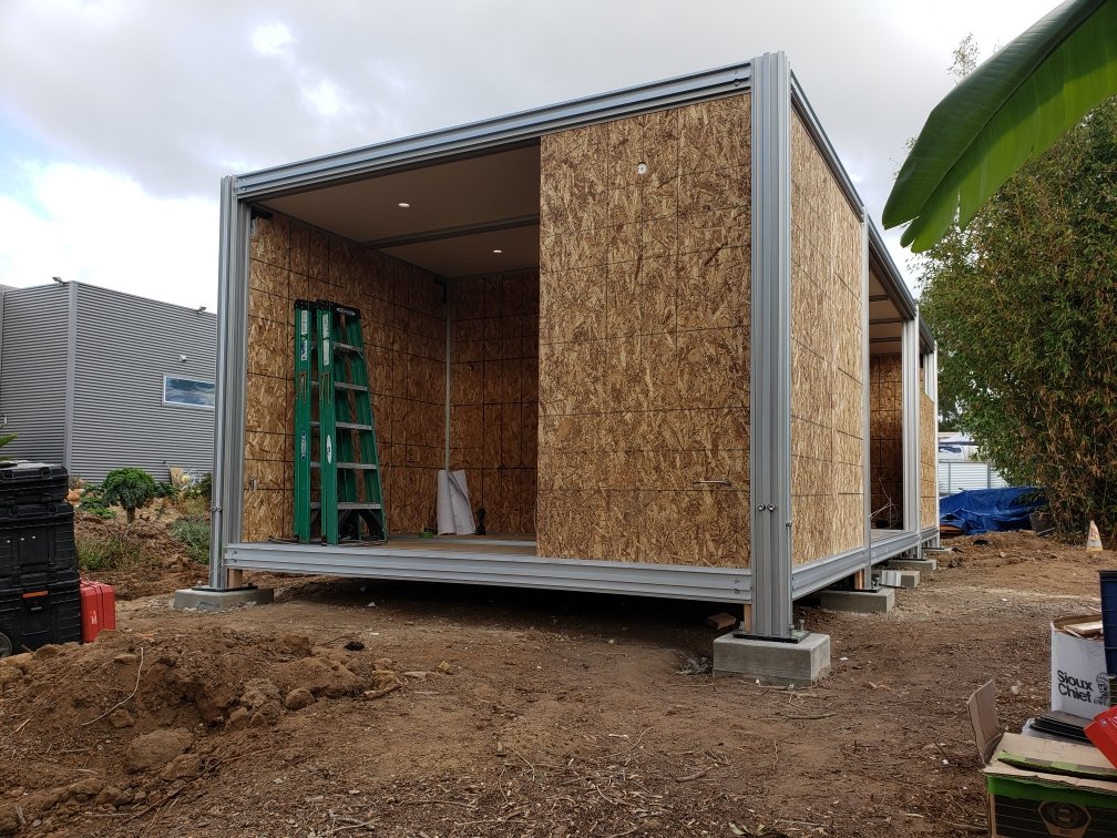 SIP panels (Structural Insulated Panels)