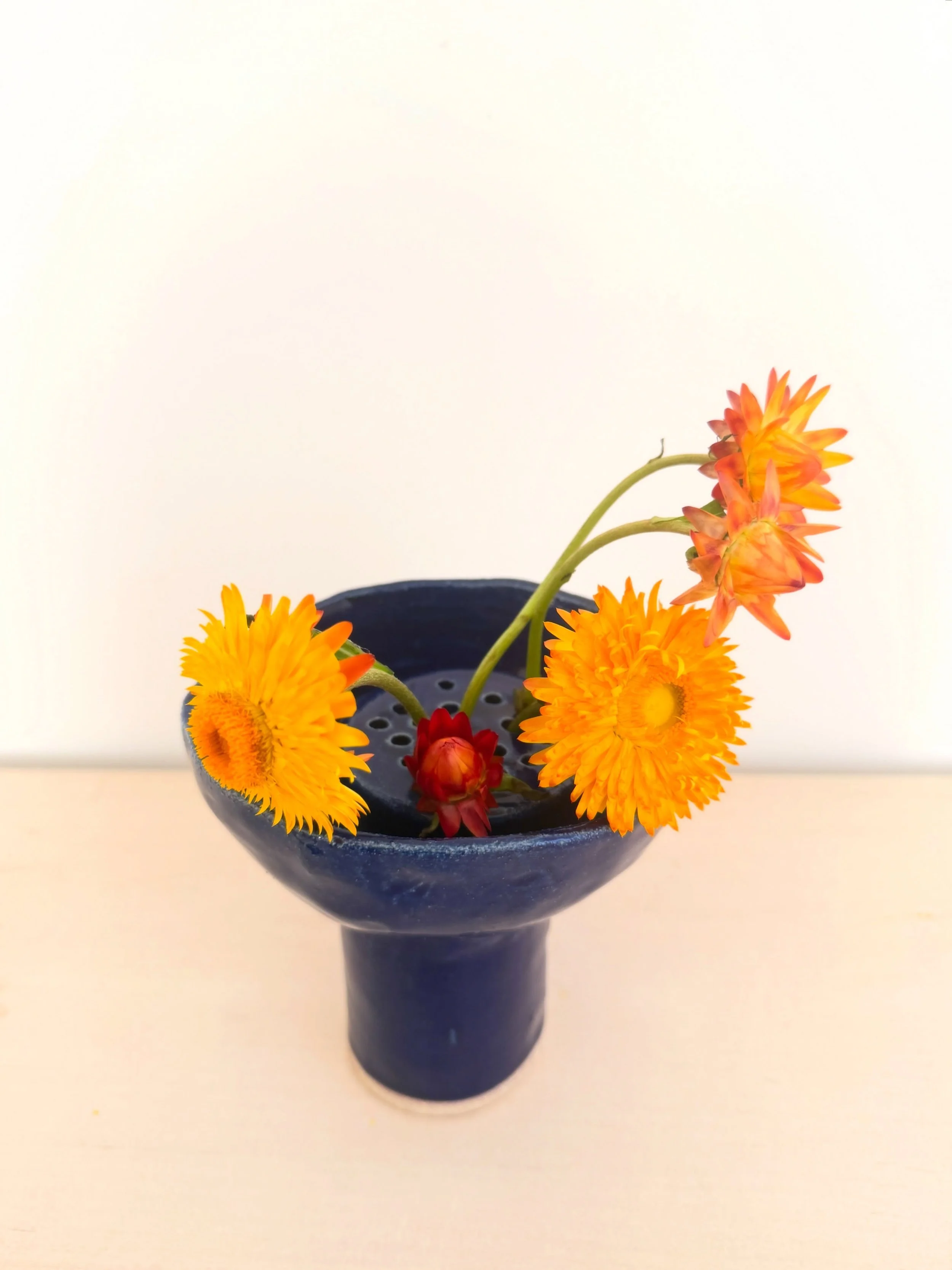 #homemadedecor #ikebanavase #ceramicvase