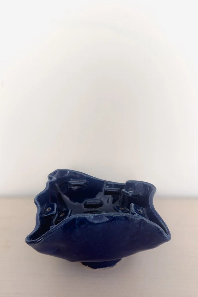 PillowIkebanaVase-1.jpg