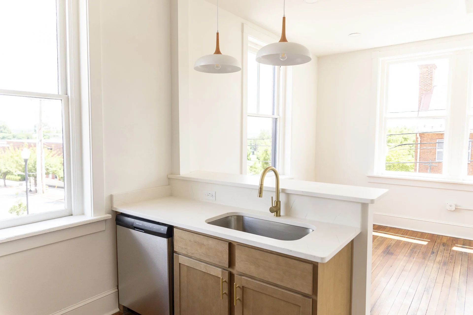 901 5th St_10.JPG
