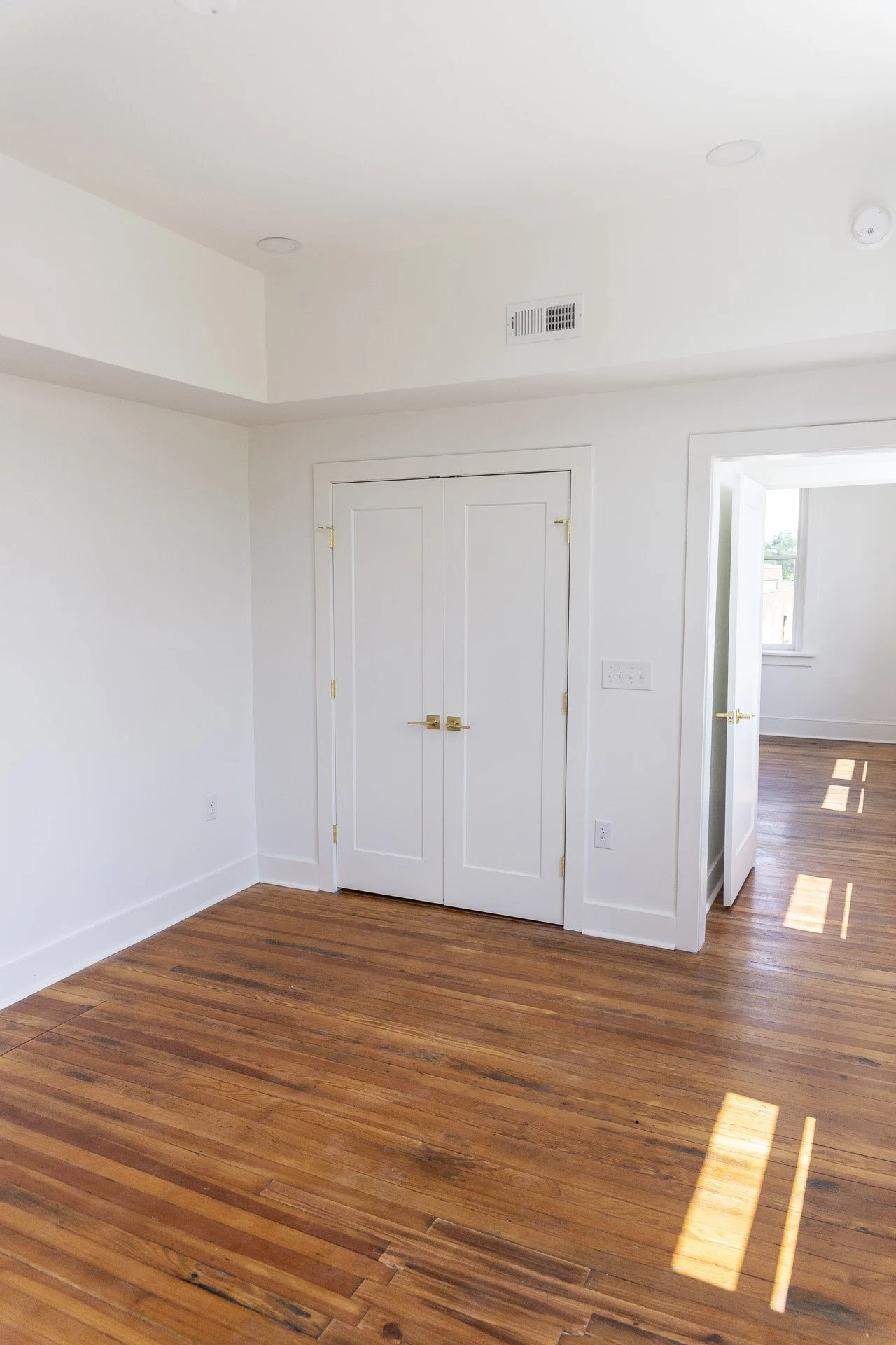 901 5th St_16.JPG