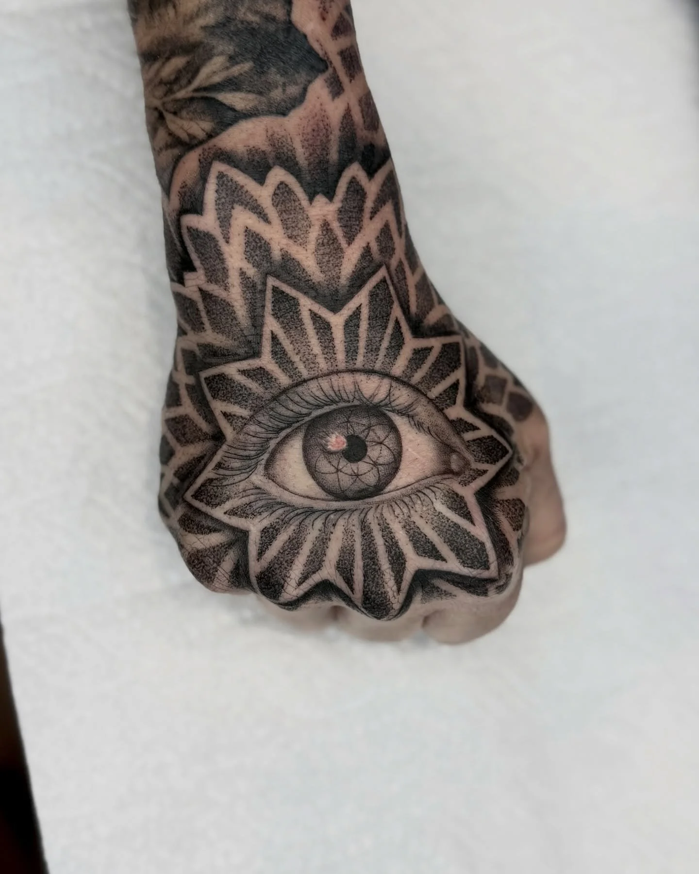 A few sessions over the last two weeks with Neil&mdash;adding to his sleeve. Blackwork + geometry + some weird little details. Appreciate you looking, and a big thanks to him for the trust