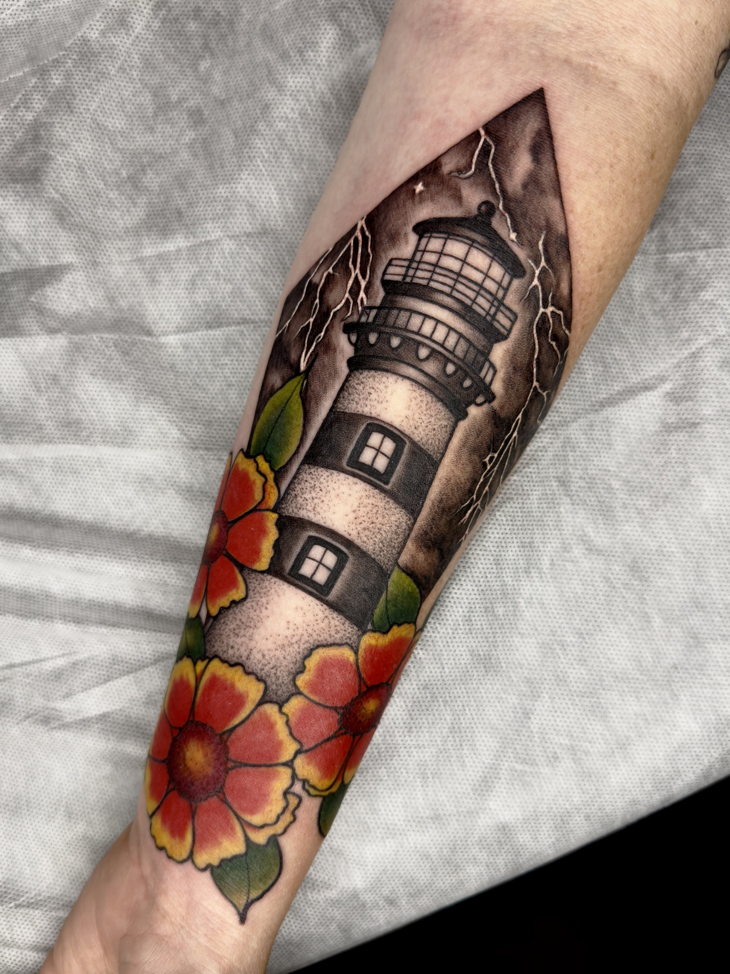neotrad lighthouse tattoo
