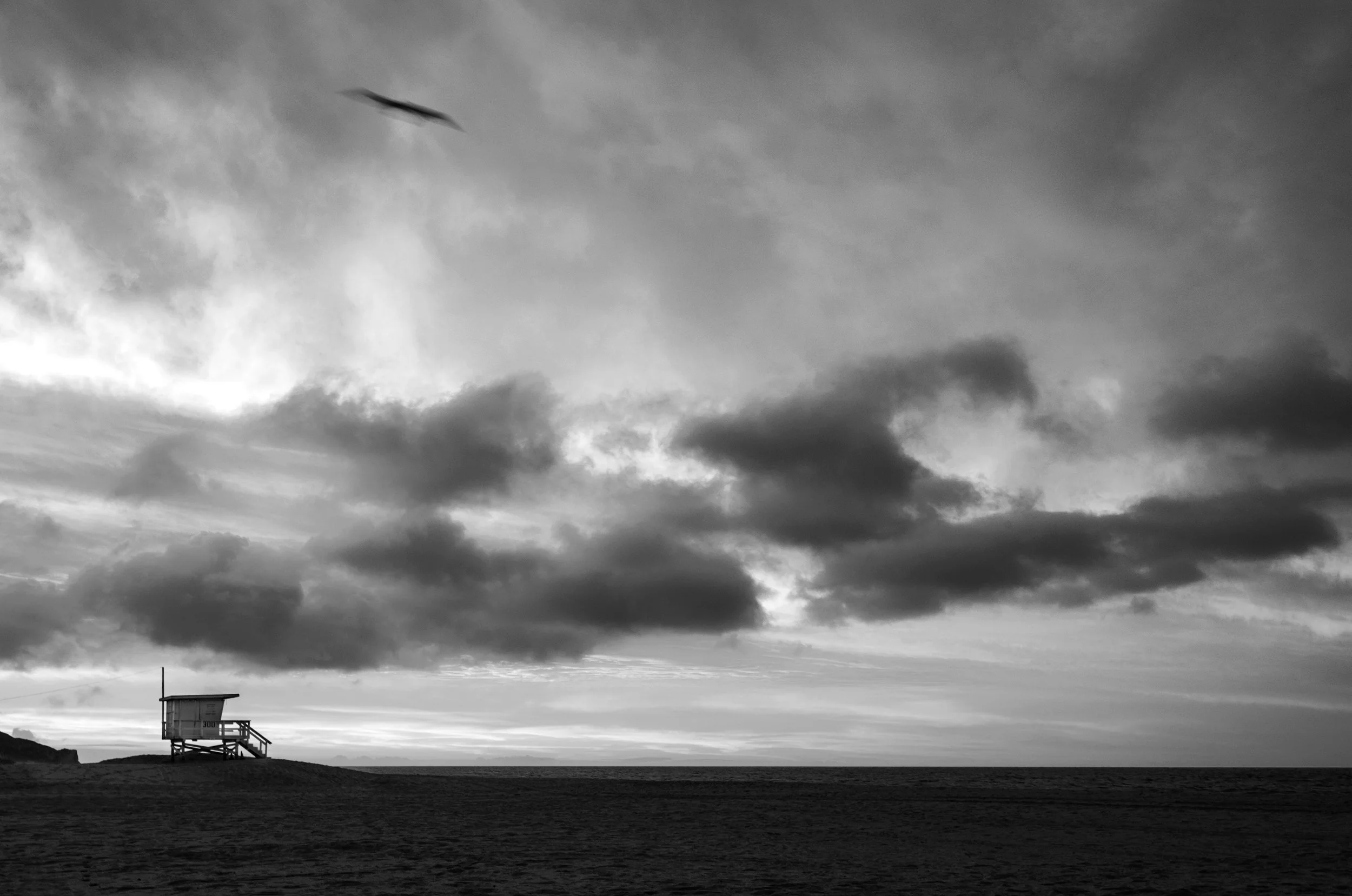 Delos Morning bnw.jpg