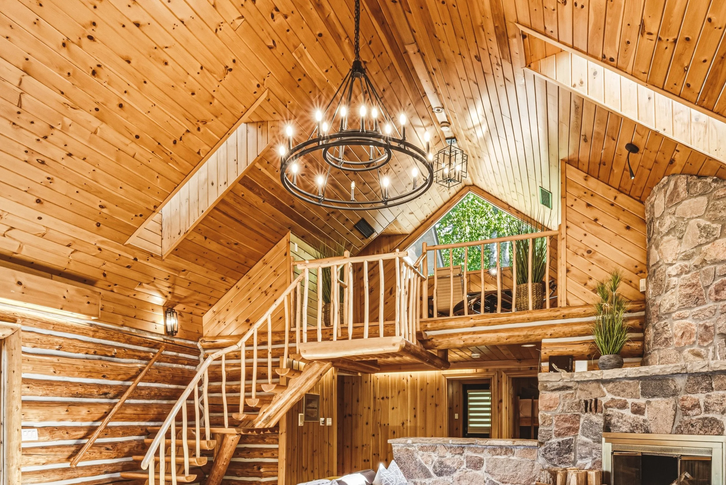 170-215 Laplantes Rd, Trent Lakes.jpg