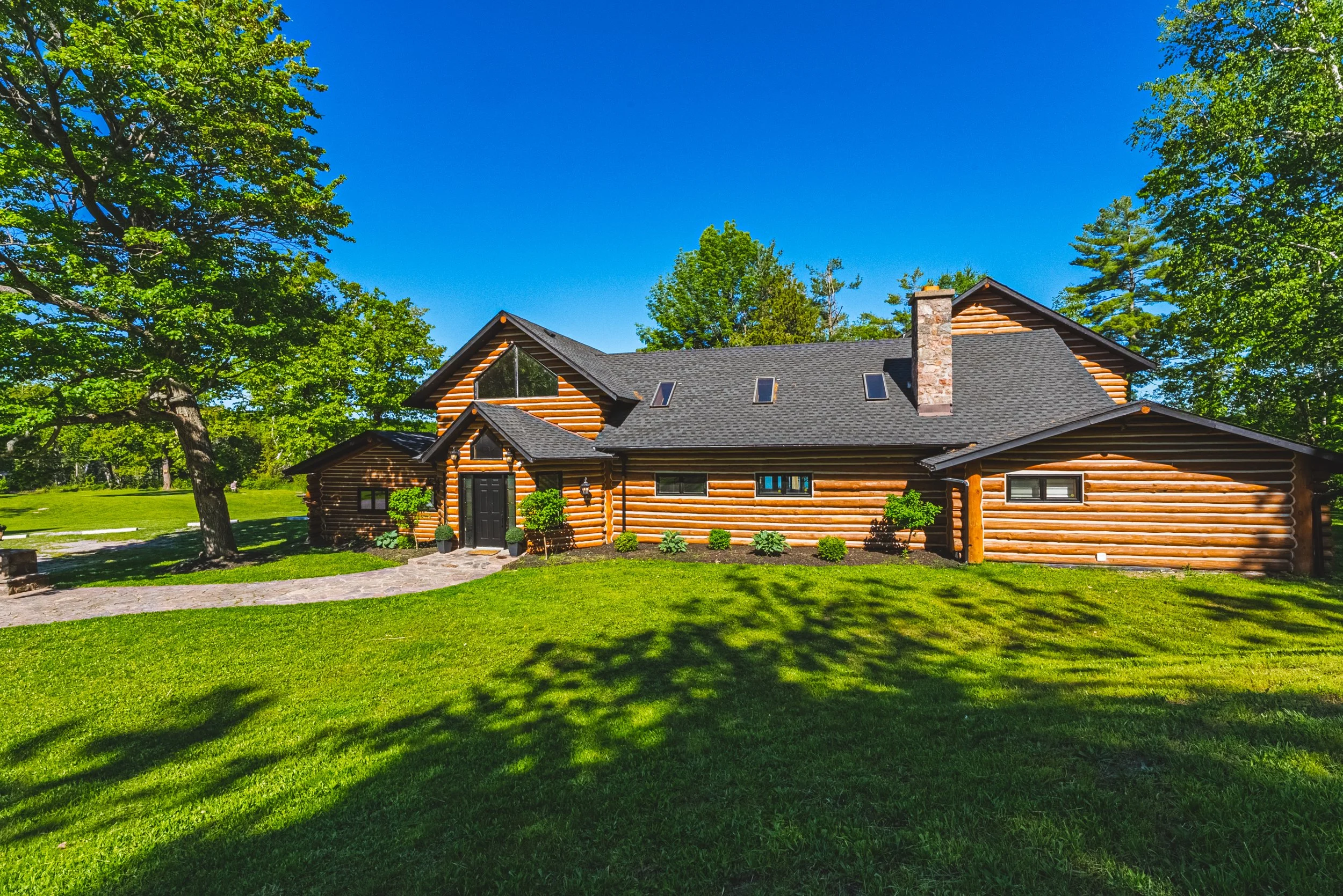 3-215 Laplantes Rd, Trent Lakes.jpg