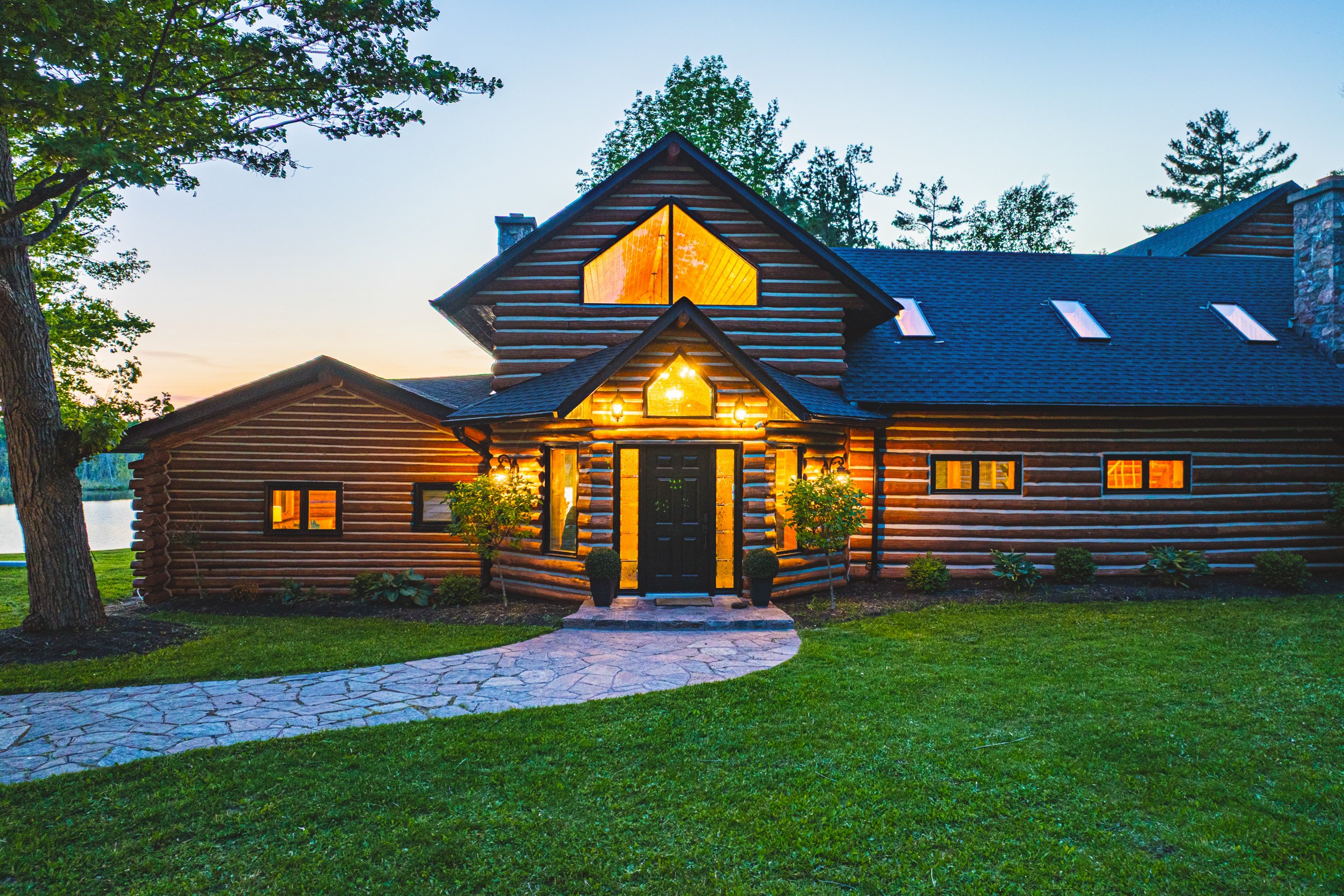 143-215 Laplantes Rd, Trent Lakes.jpg