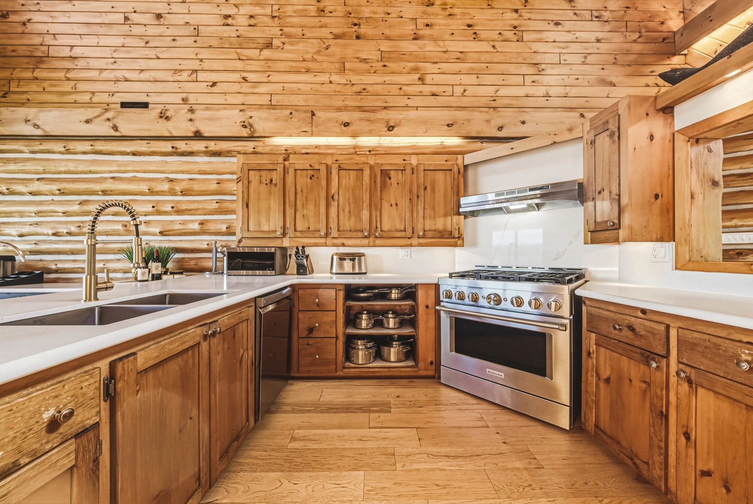150-215 Laplantes Rd, Trent Lakes.jpg