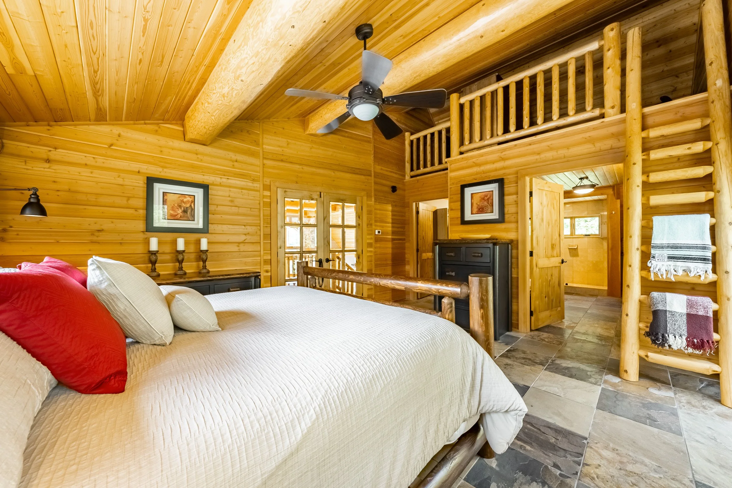 38 - 1026 Fire Rte 13, Gravenhurst.jpg