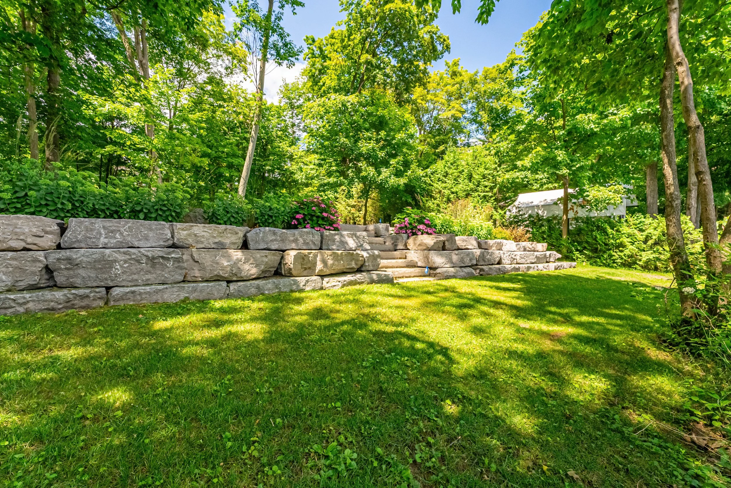 83-45 Ivy Lane, Grape Island.jpg
