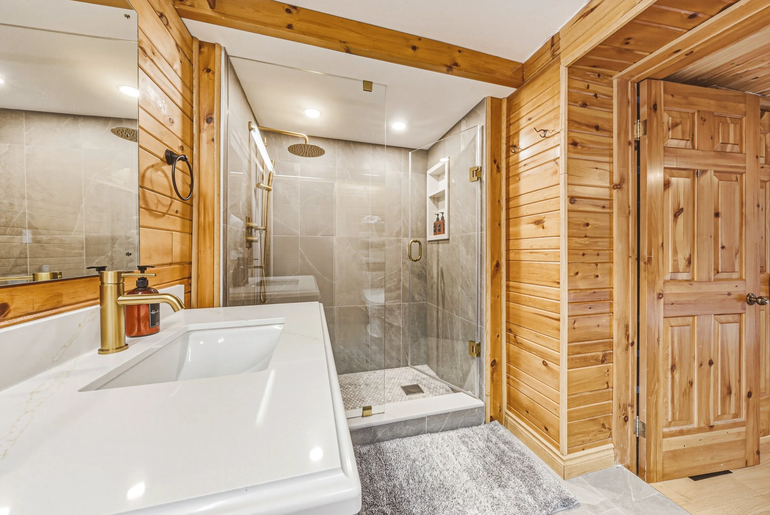 183-215 Laplantes Rd, Trent Lakes.jpg