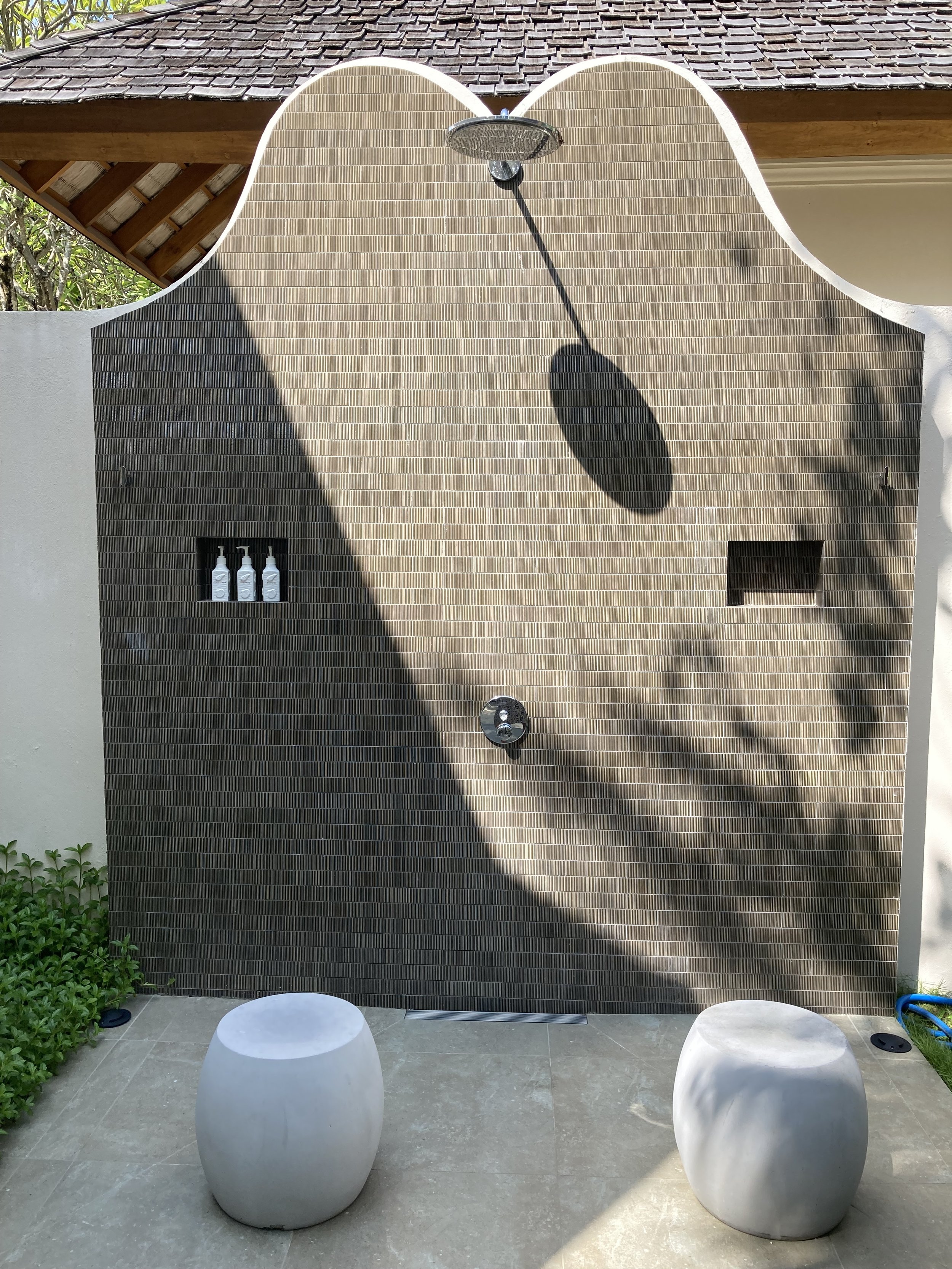 One of the most enjoyable moments of staying at the villa was taking a shower en plein air...