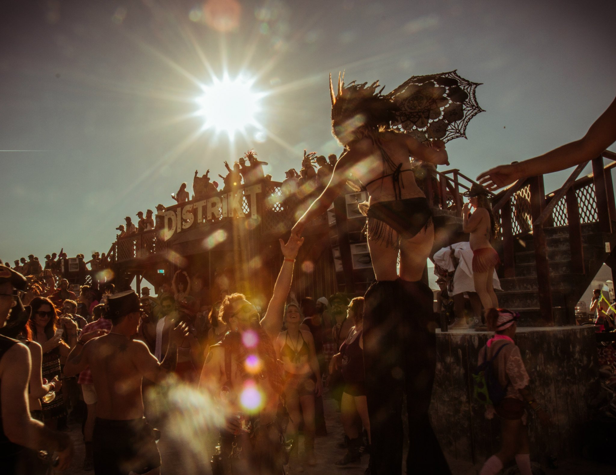 DISTRIKT_BurningMan_Crowd 1.jpg