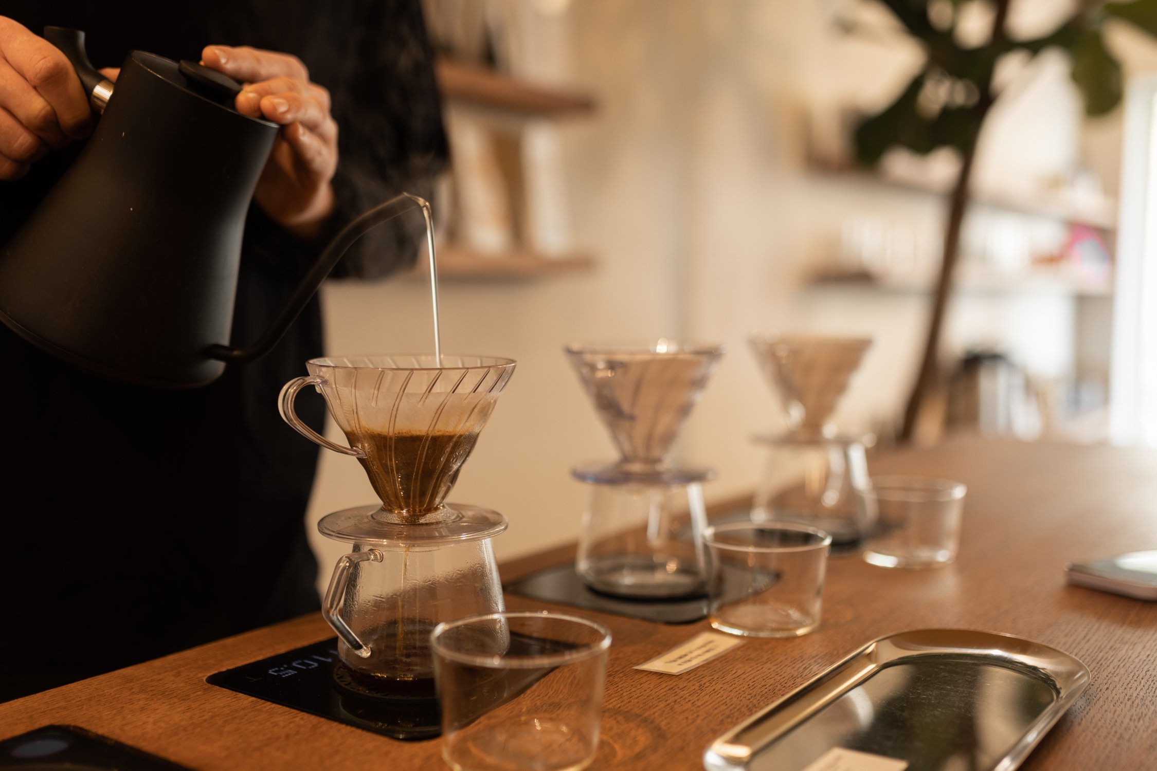 Bouche café a specialty coffee shop in Brussels — L'escale Voyage