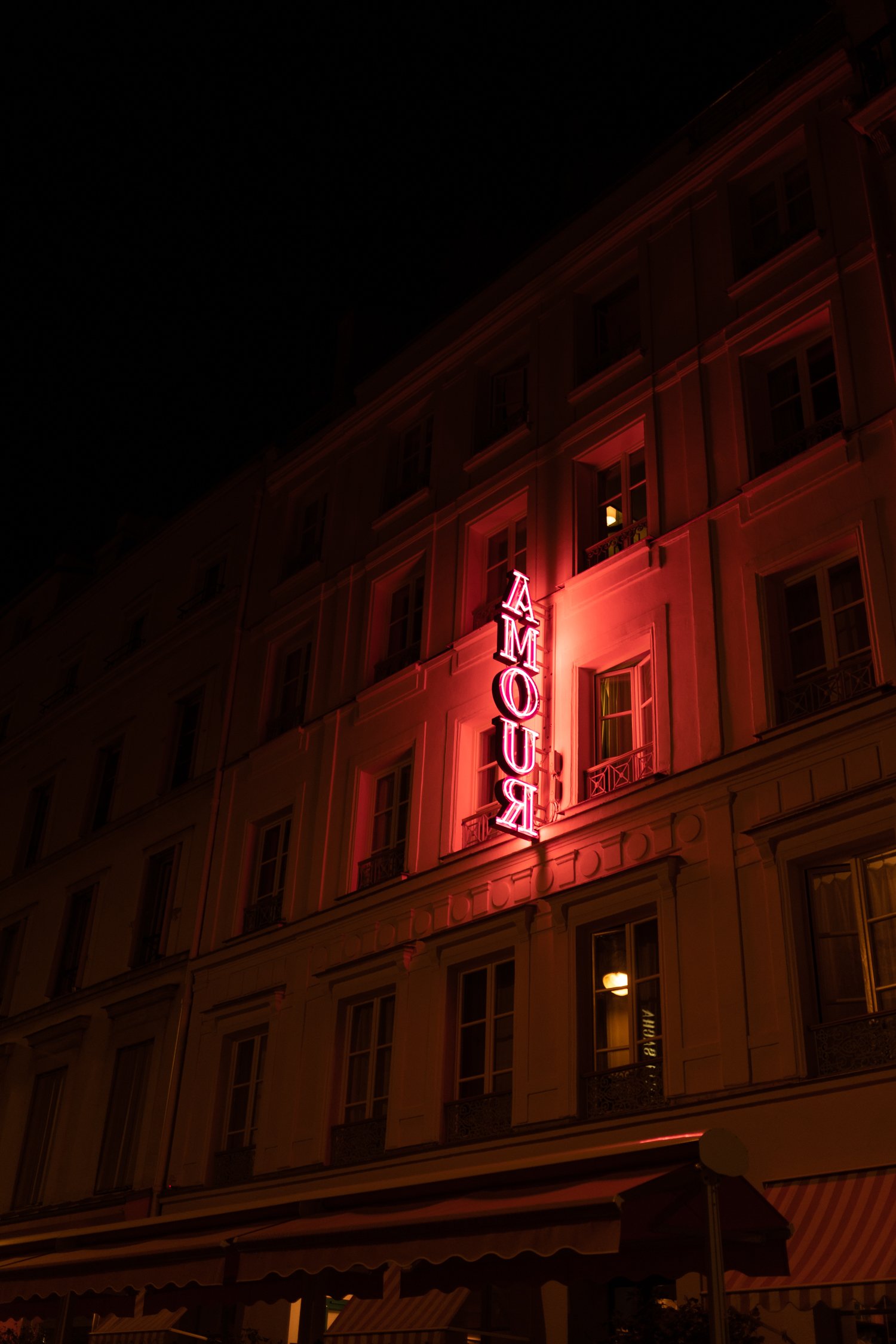 Hotel Amour Paris_ Step into Retro-Chic Style-002.jpg