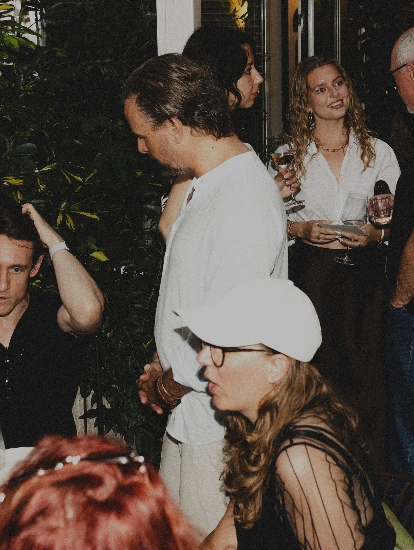 ❤️&zwj;🔥Creative Meet-Up: Drinks &amp; Bites❤️&zwj;🔥

Next station: Amsterdam ✨

Hotel Ap&eacute;ro Club is taking its journey beyond Paris. After three editions in the city of lights, it&rsquo;s time to board somewhere new.

For those who don&rsqu