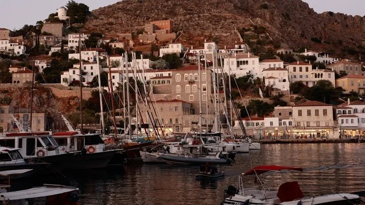 Random moments on Hydra Island, Greece, captured in the kind of short videos we can&rsquo;t get enough of. There&rsquo;s something truly magical about this place. 🇬🇷 

When we created the Hydra travel guide, we weren&rsquo;t even sure if it was som