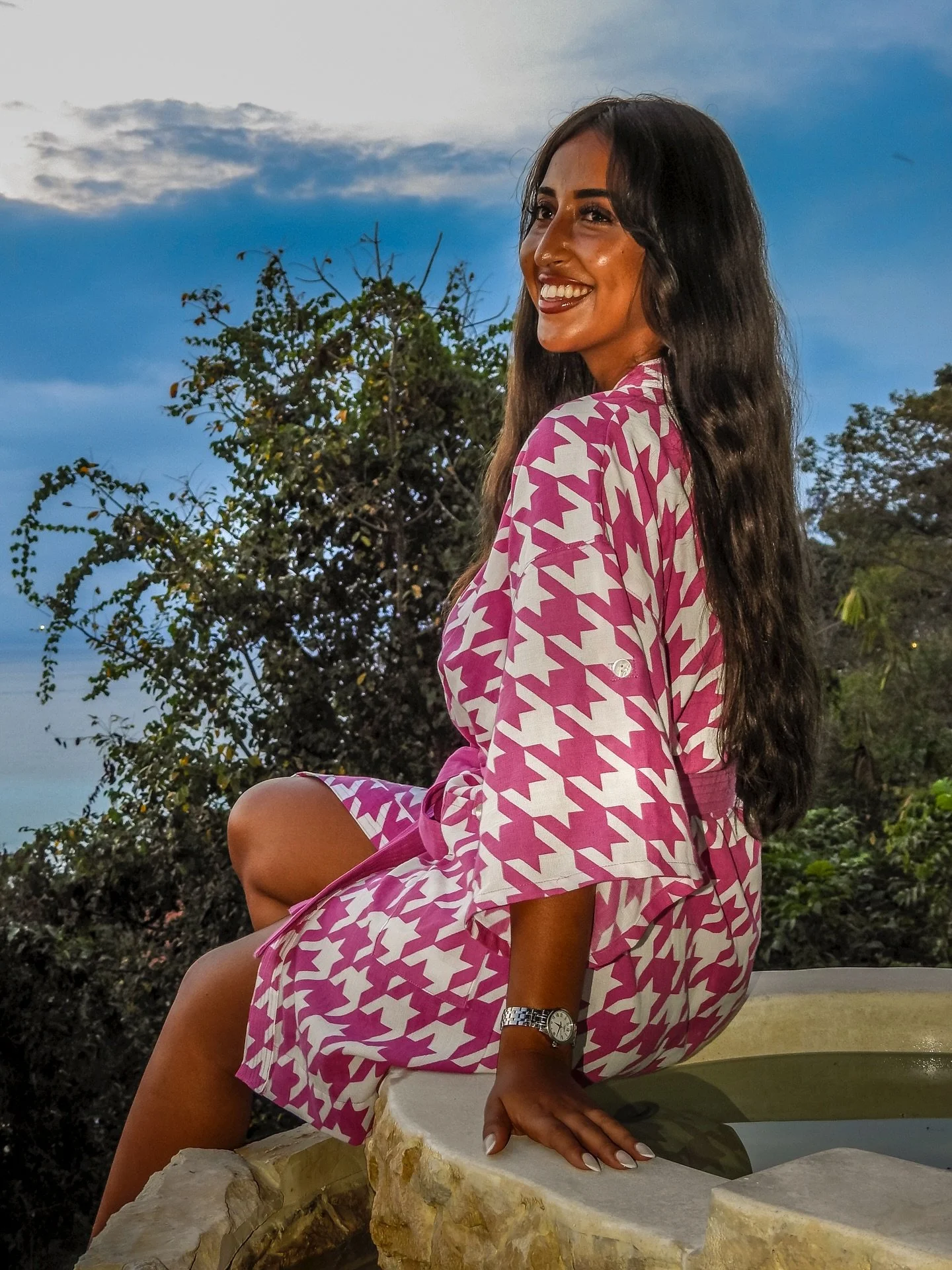 When friends reunite at dusk in a truly unique villa, we couldn&rsquo;t resist capturing the moment of our first gathering at @labianca_villa !

To celebrate this timeless place,
we created an exclusive edition of our signature Sand kimono, reimagine