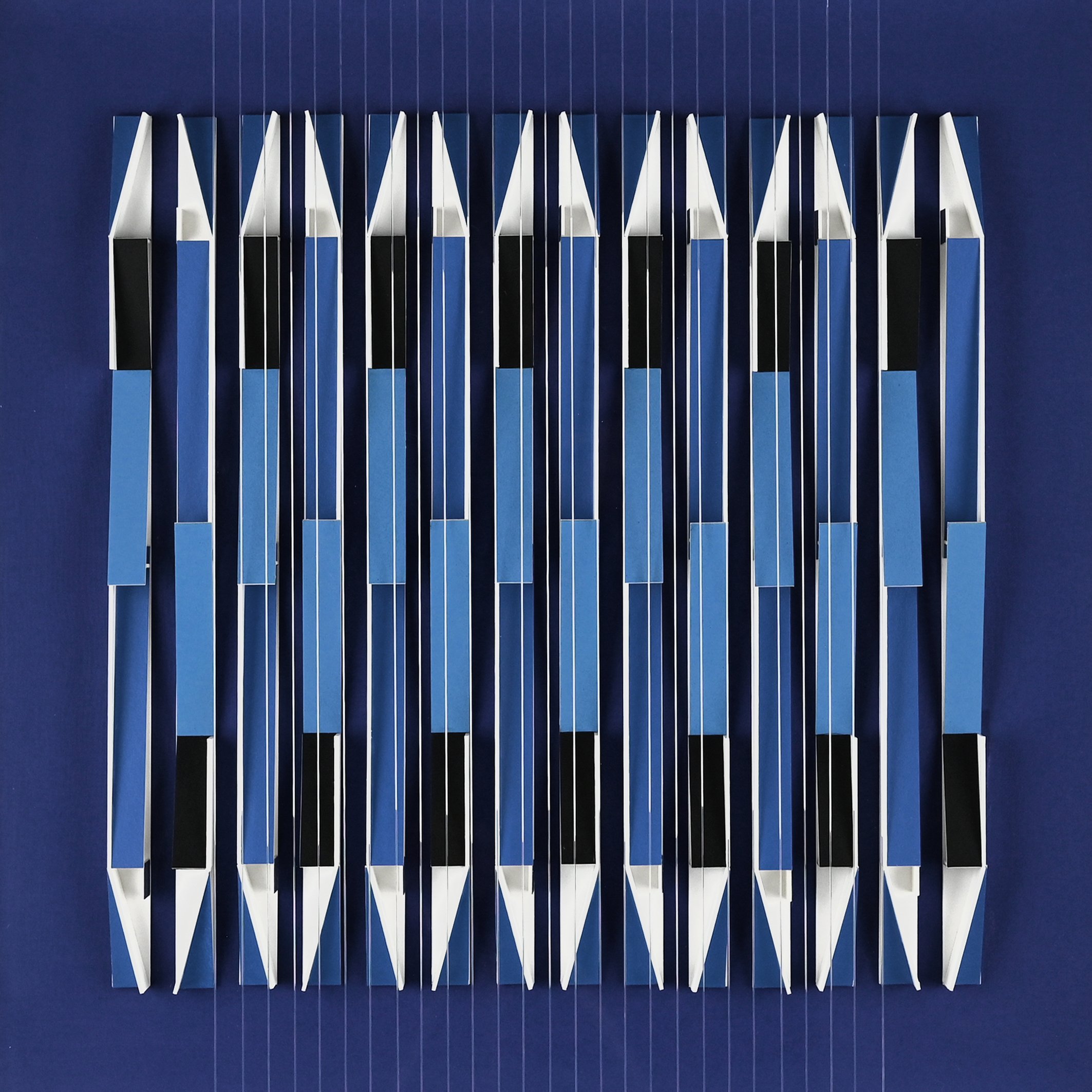 Robert Ferrer Martorell | Serie Estructures en construcció, 2025 | acrylic, wood, acrylic glass | 50.7 x 50.7 x 5.5 cm