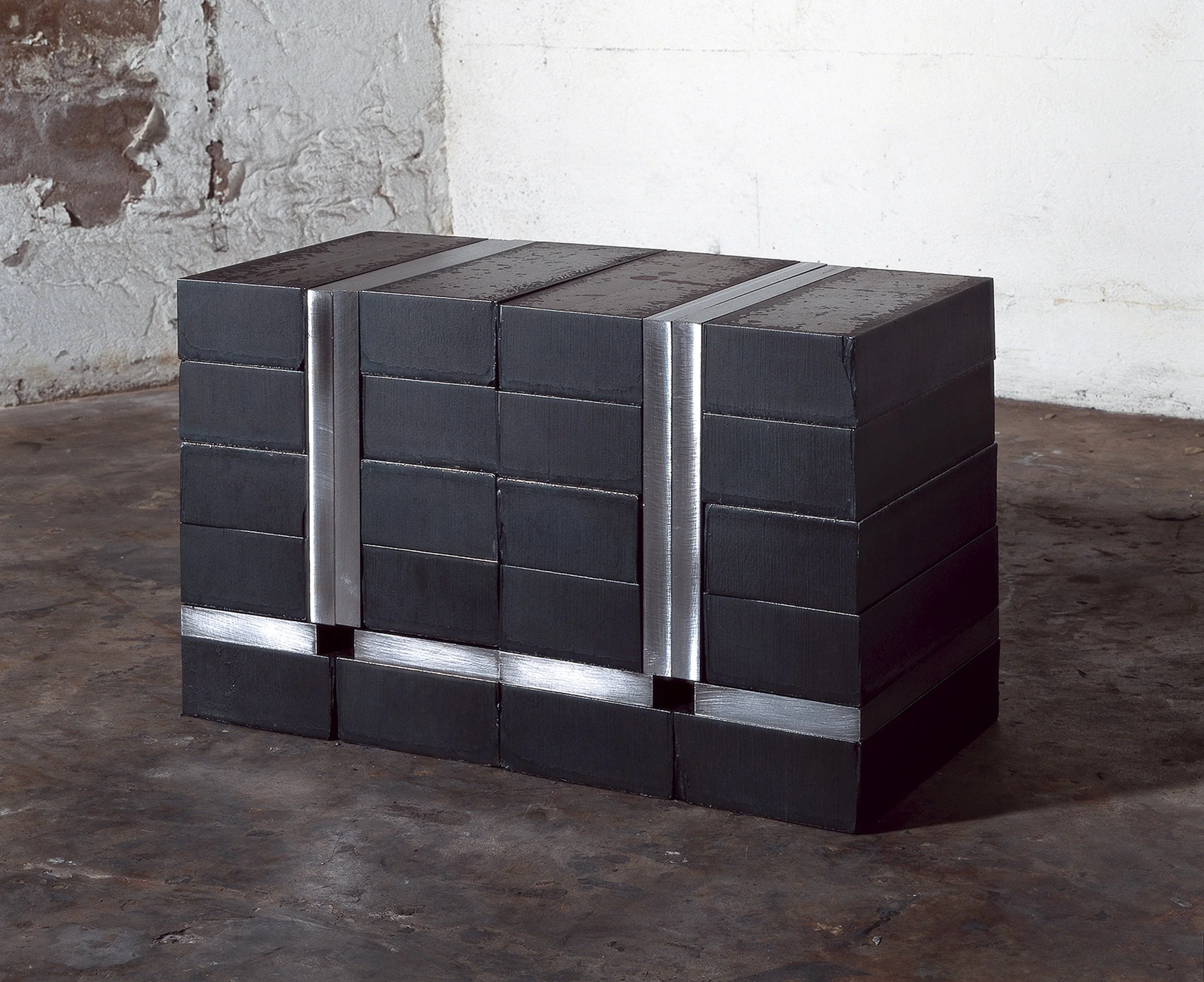 Amparo Tormo | Caminos, 1995 | iron | 62.5 x 37 x 31 cm 