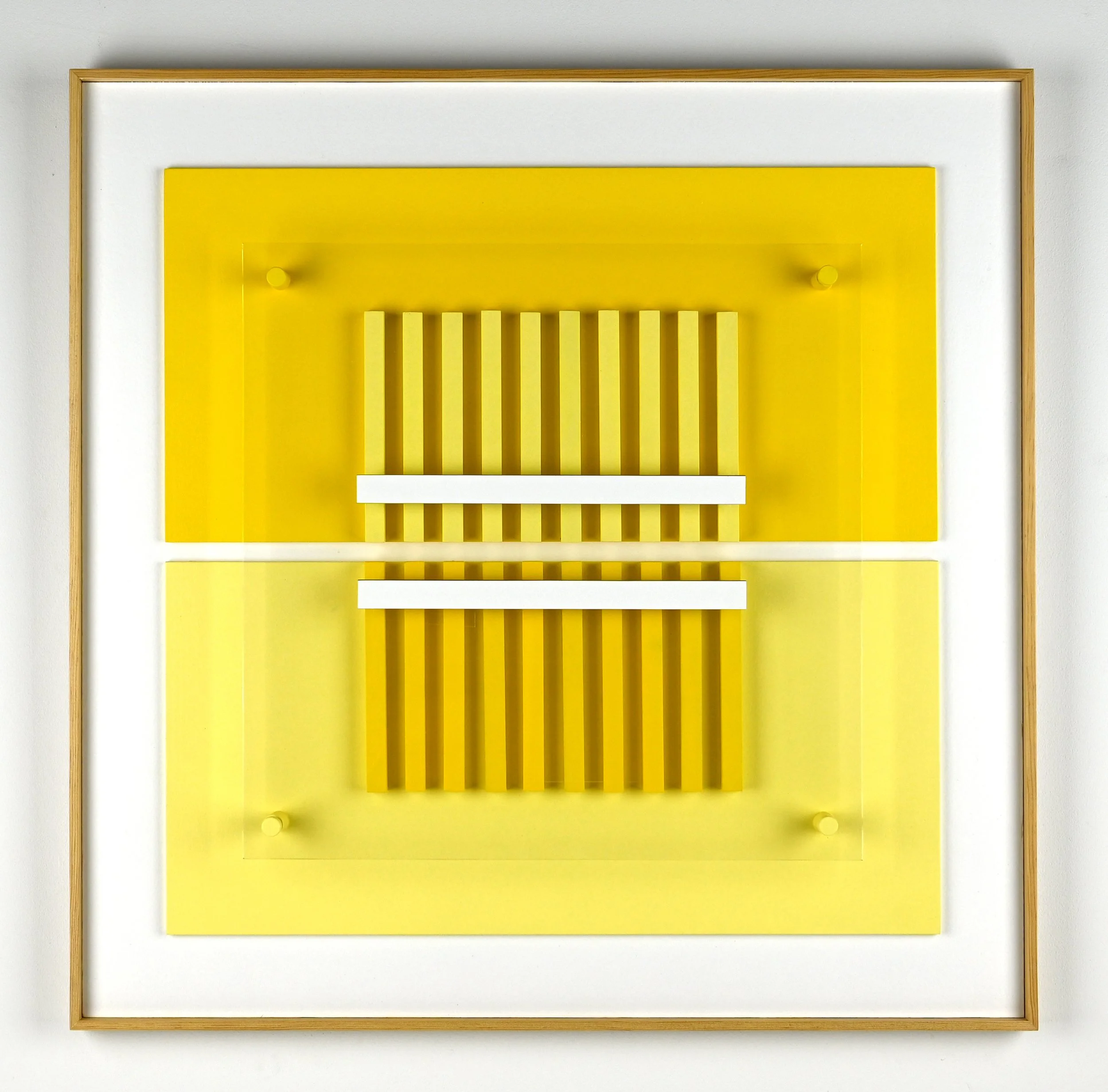 Robert Ferrer Martorell | Serie Proporcions, 2025 | acrylic, wood, acrylic glass | 50.7 x 50.7 x 5.5 cm